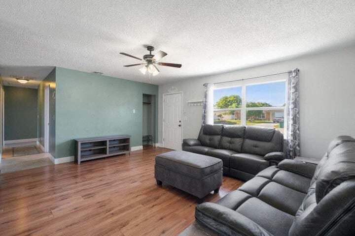 2456 SE Melaleuca Boulevard, Port St. Lucie, FL 34952, Port St. Lucie - Photo 3