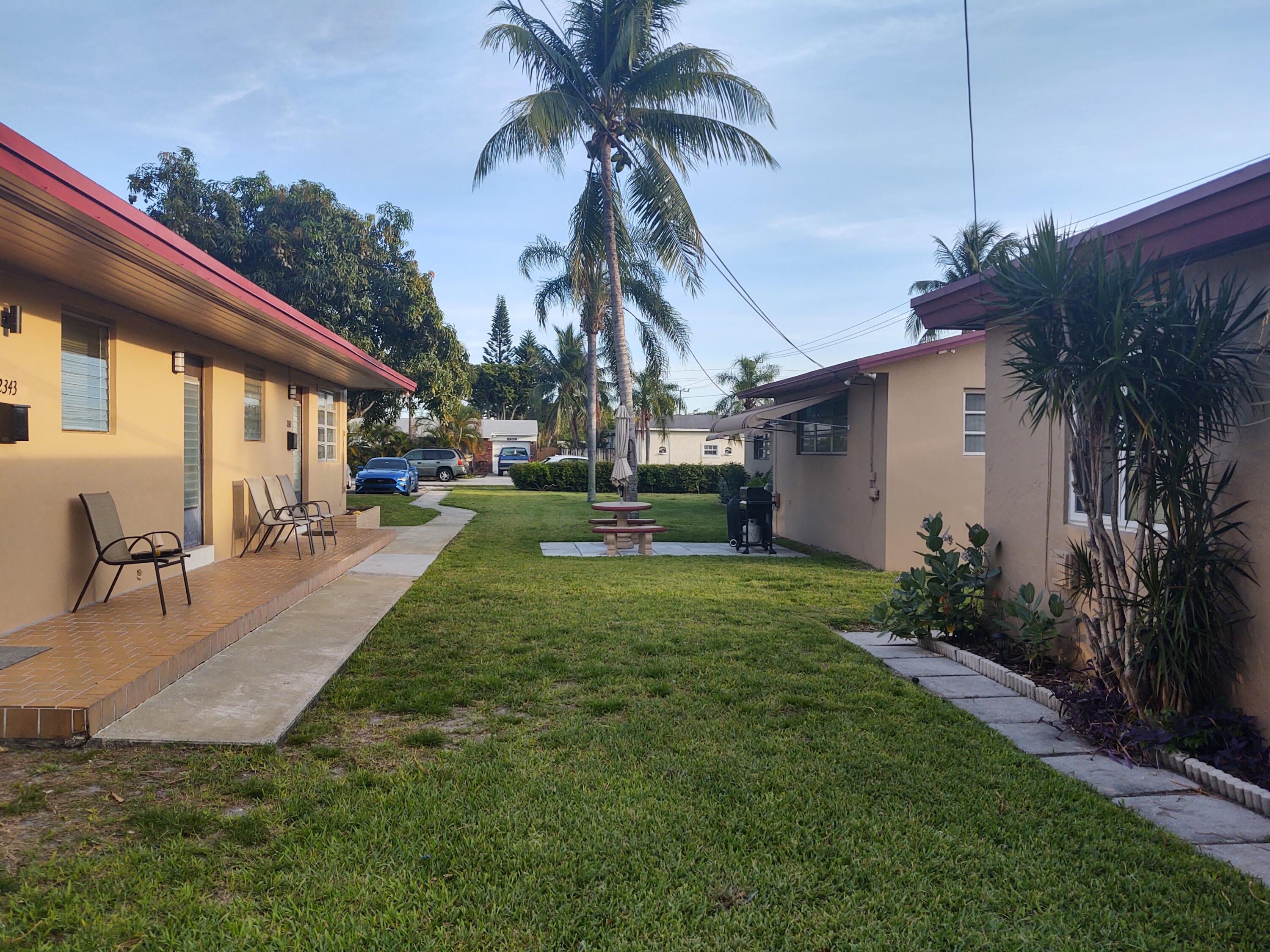 2341 HARDING Street, Hollywood, FL 33020, Hollywood - Photo 2