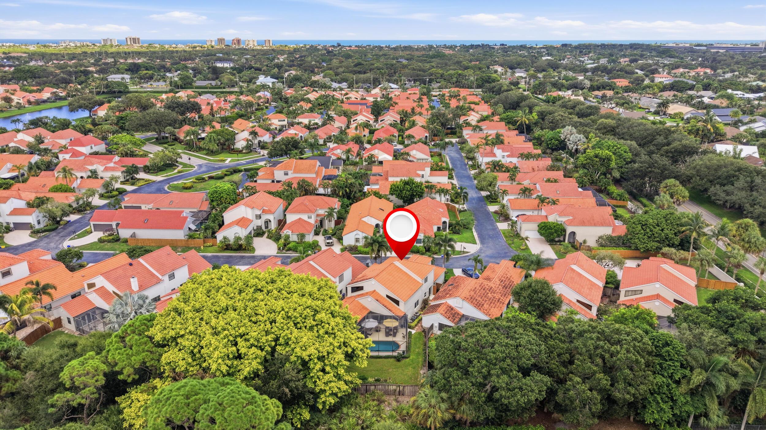 2576 LA CRISTAL Circle, Palm Beach Gardens, FL 33410, Palm Beach Gardens - Photo 4