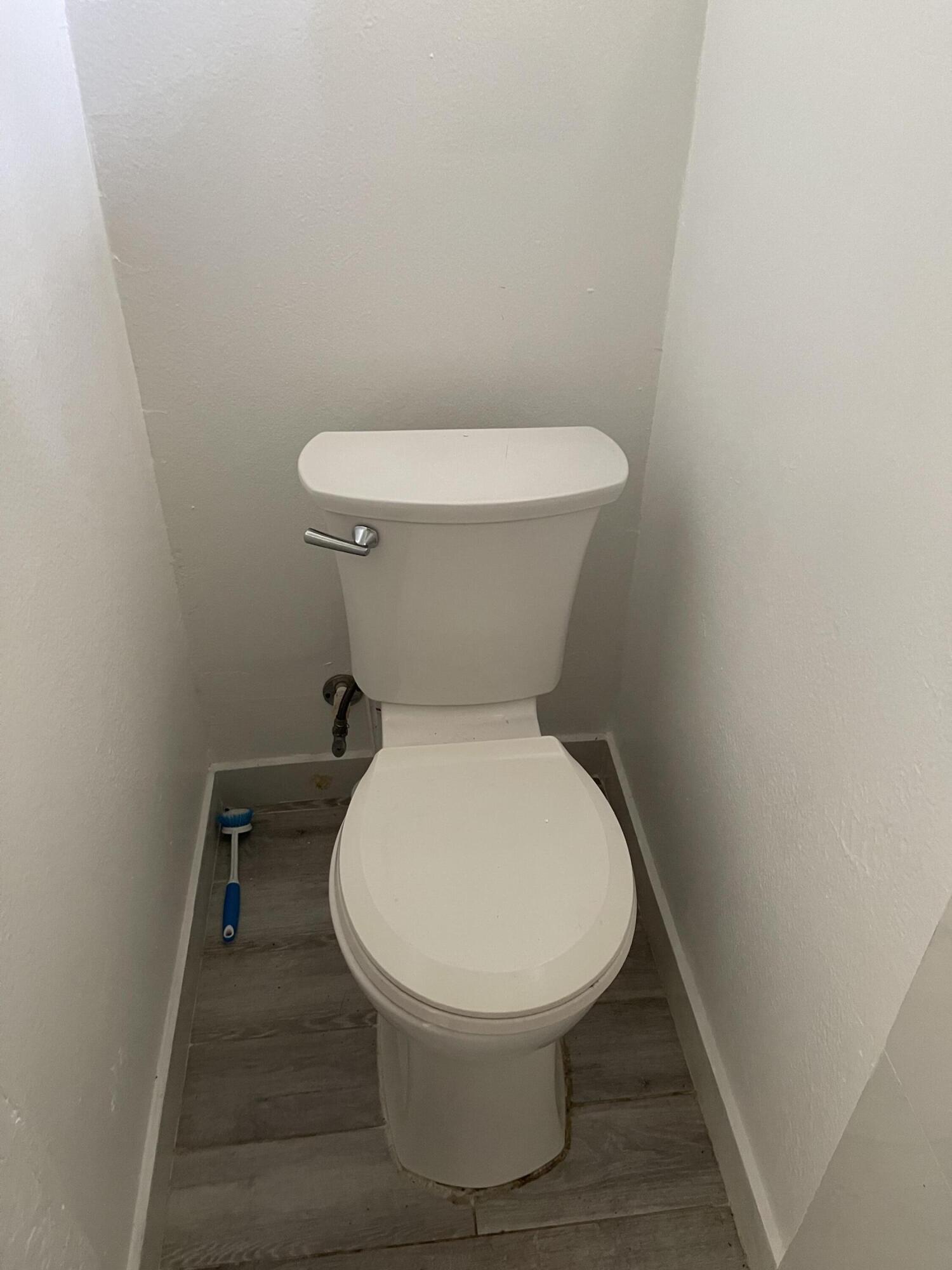1243 NE 159TH Street, North Miami Beach, FL 33162, North Miami Beach - Photo 3