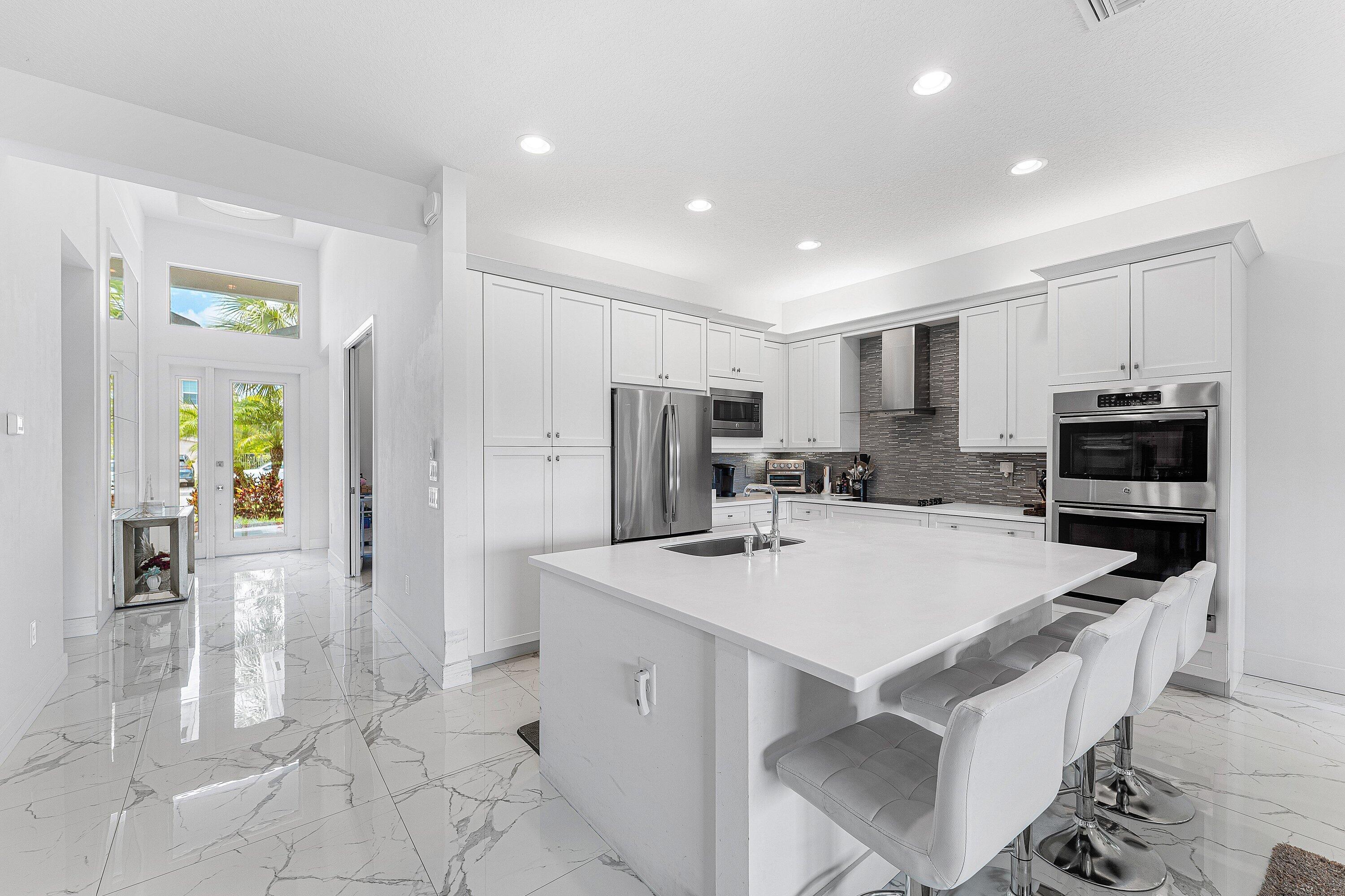 15262 Cherry Creek Lane, Delray Beach, FL 33446, Delray Beach - Photo 4