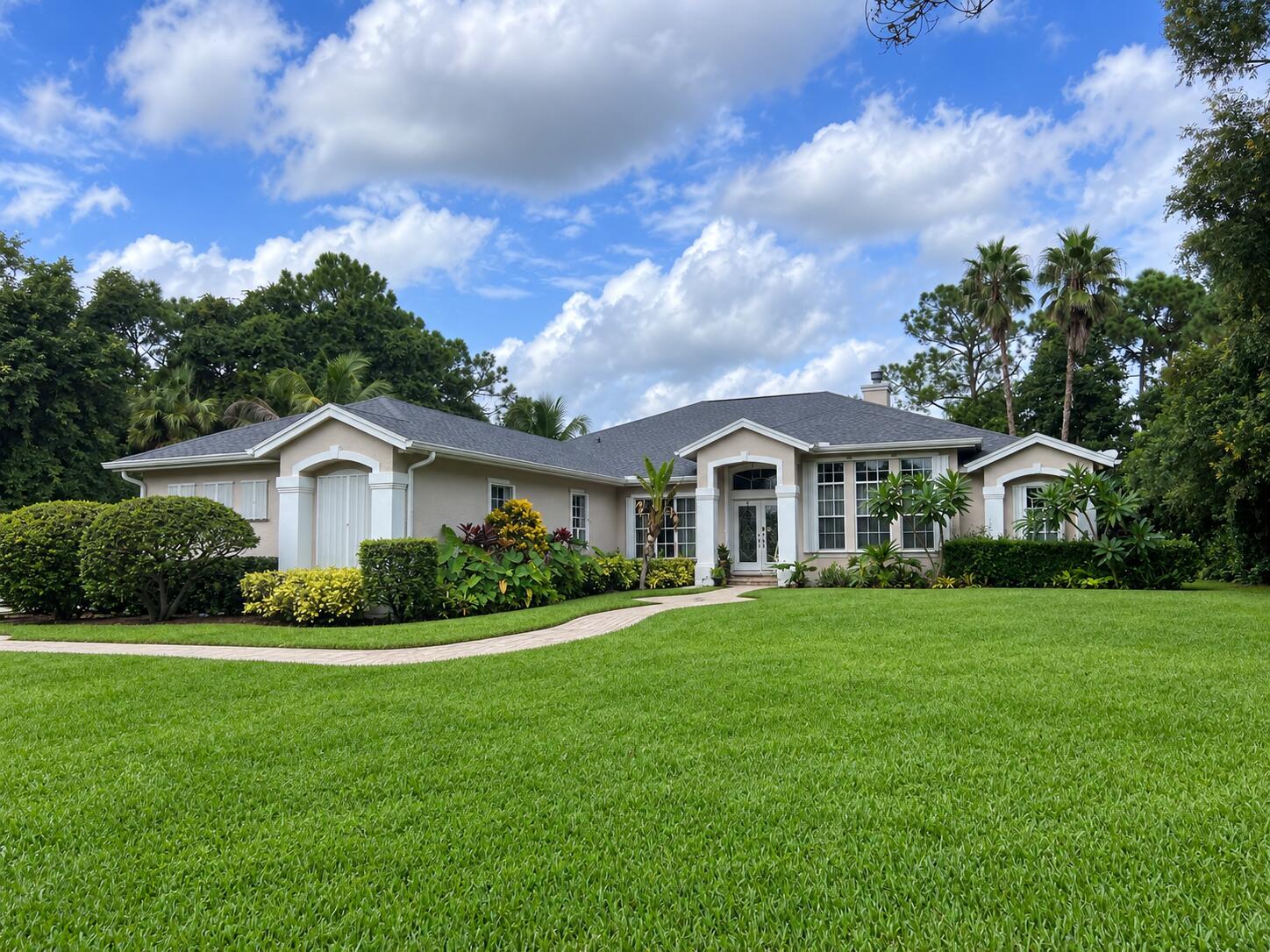 7481 150th Court N, Palm Beach Gardens, FL 33418, Palm Beach Gardens - Photo 2