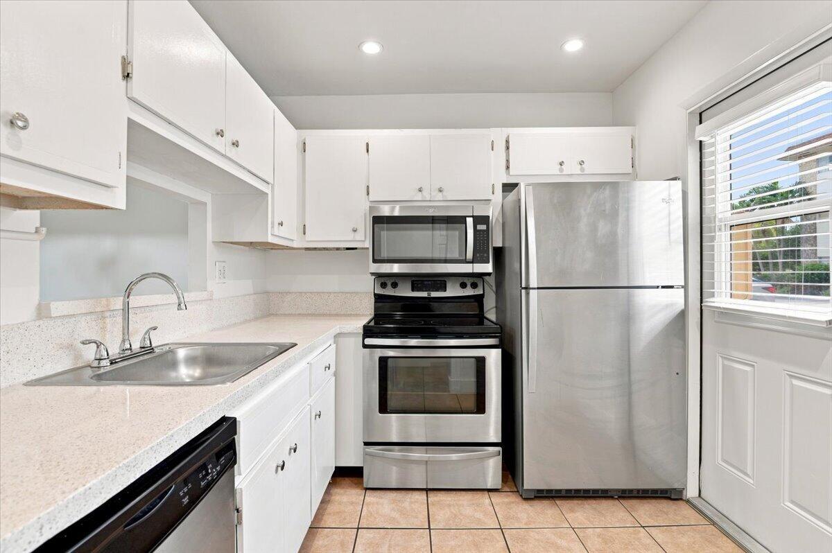 5121 W OAKLAND PARK 109, Lauderdale Lakes, FL 33313, Lauderdale Lakes - Photo 5