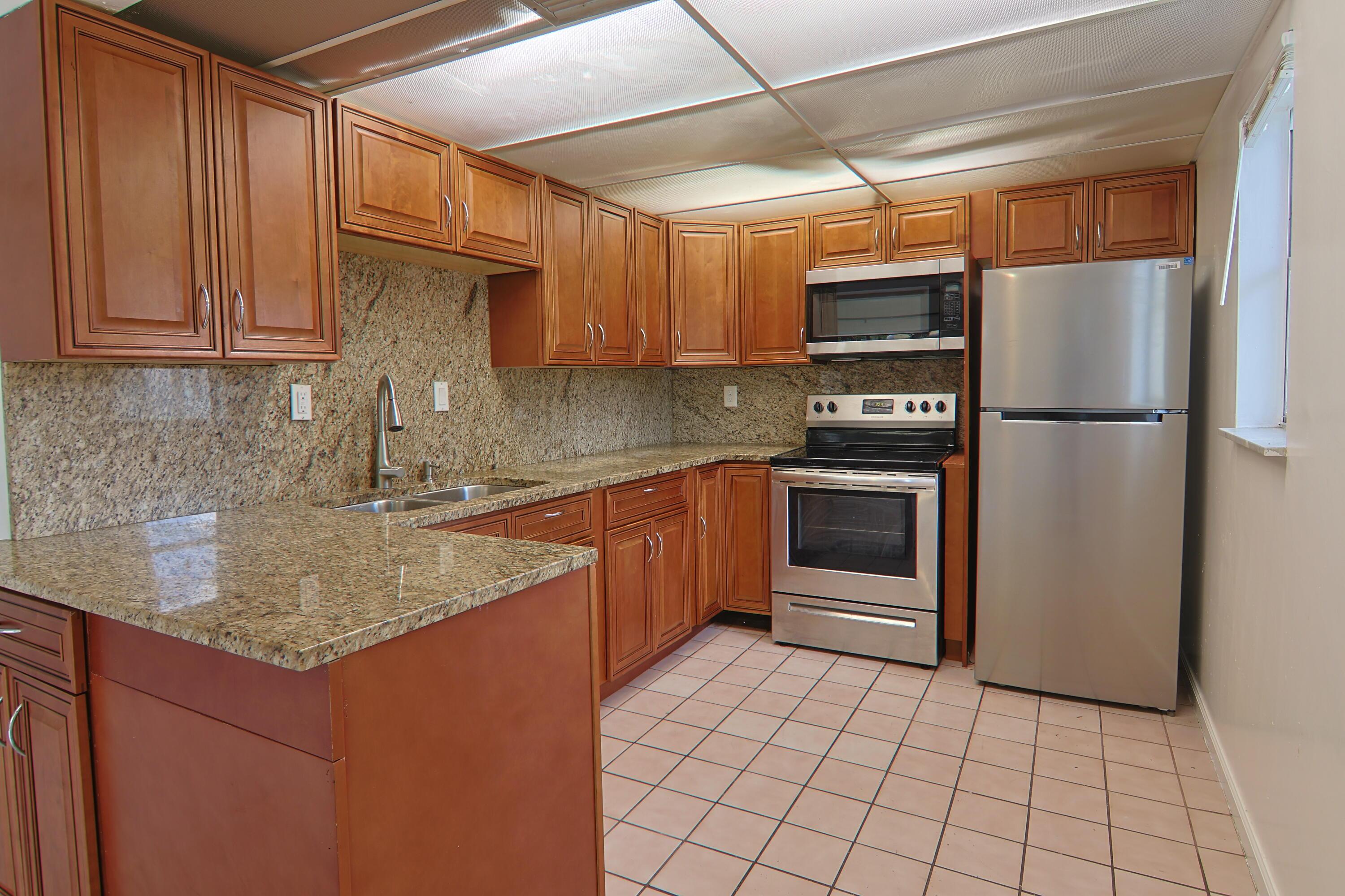 6636 SW 41st Street, Davie, FL 33314, Davie
