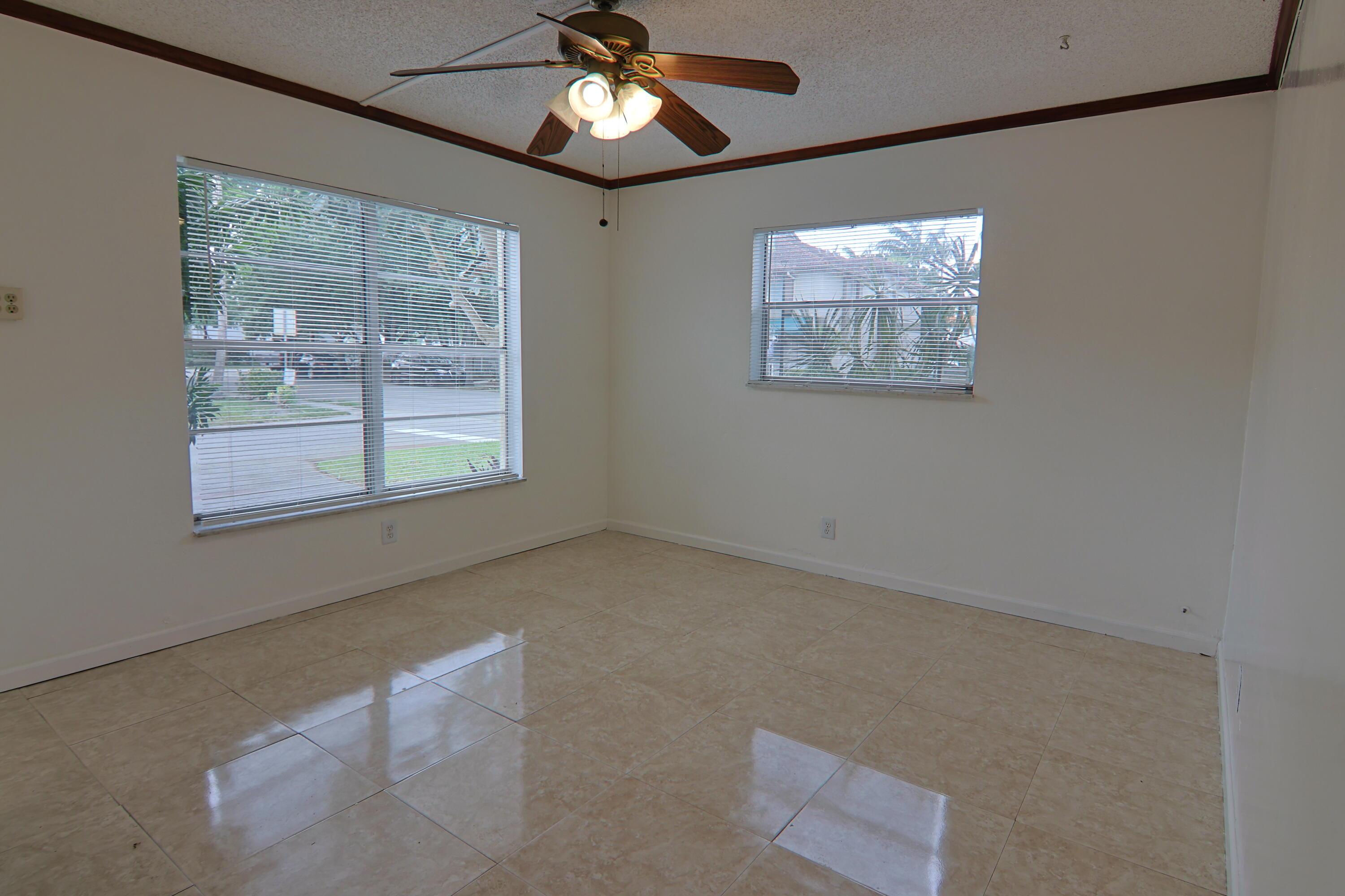6636 SW 41st Street, Davie, FL 33314, Davie - Photo 4