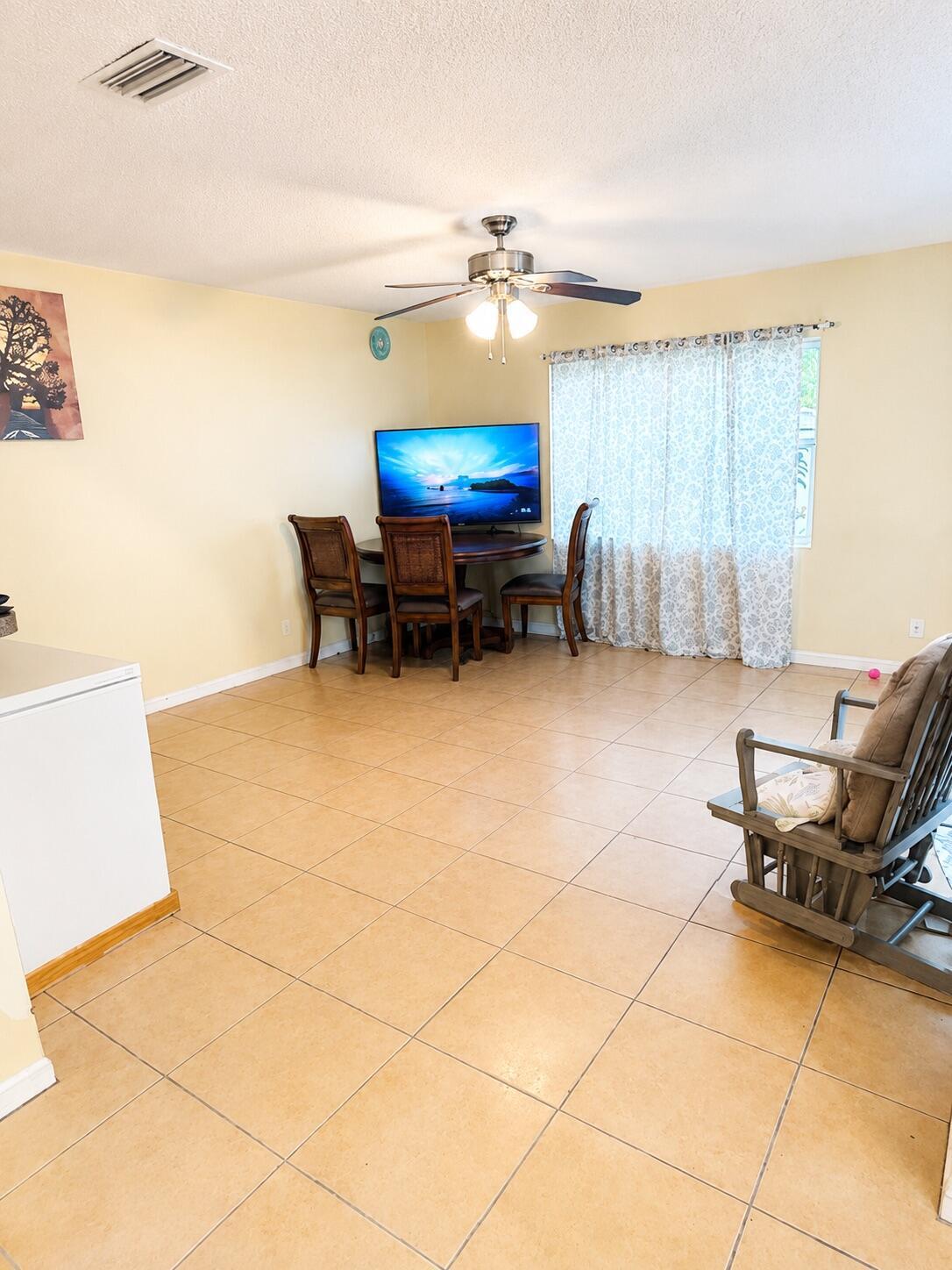 3331 Commodore Court, West Palm Beach, FL 33411, West Palm Beach - Photo 4