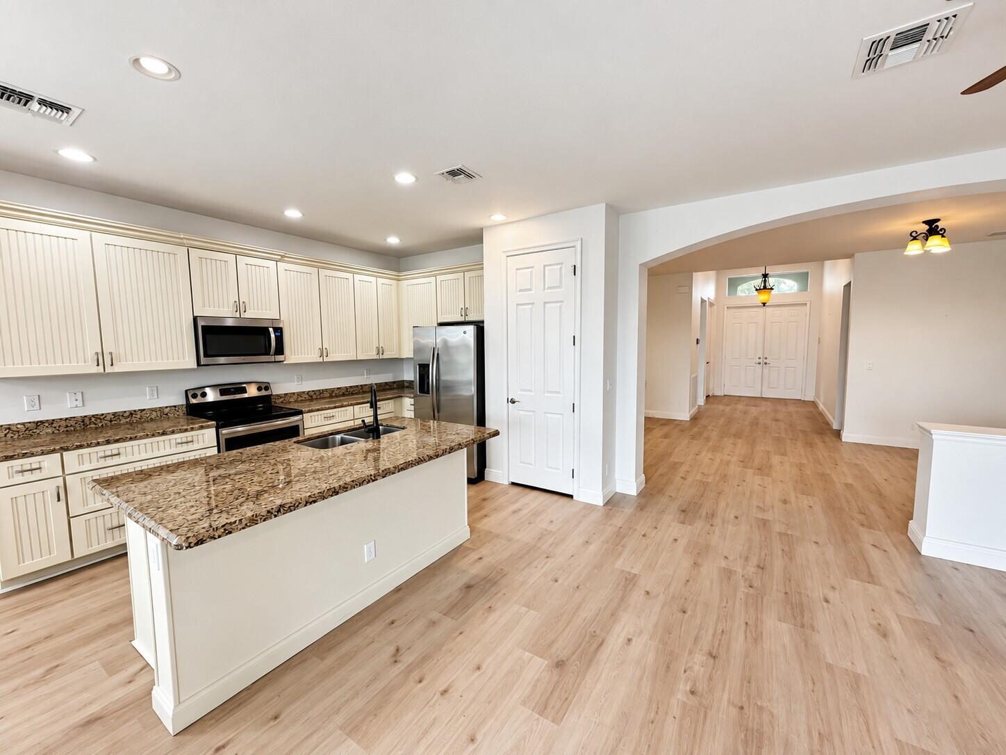 12170 SW Bennington Circle, Port St. Lucie, FL 34987, Port St. Lucie - Photo 2
