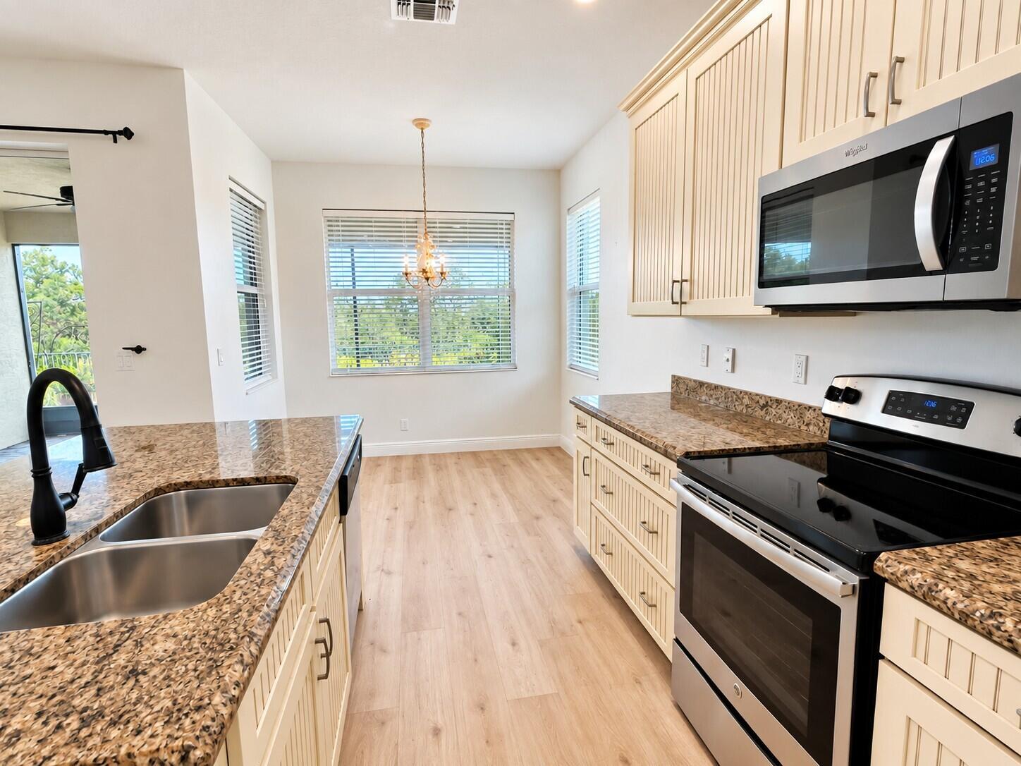 12170 SW Bennington Circle, Port St. Lucie, FL 34987, Port St. Lucie - Photo 5