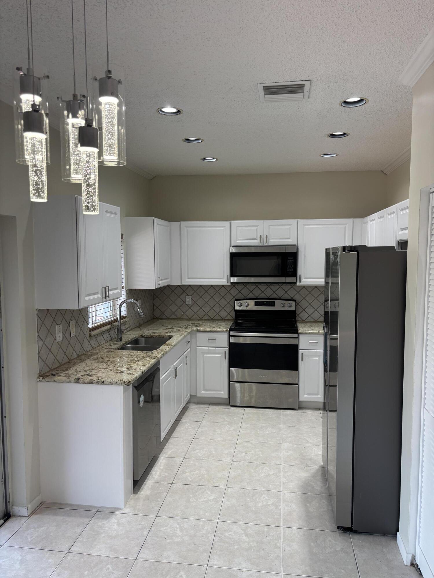 10837 Palm Spring Drive, Boca Raton, FL 33428, Boca Raton - Photo 2