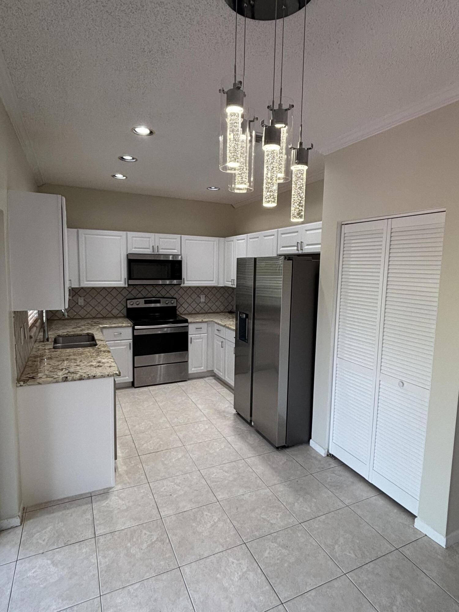 10837 Palm Spring Drive, Boca Raton, FL 33428, Boca Raton - Photo 3