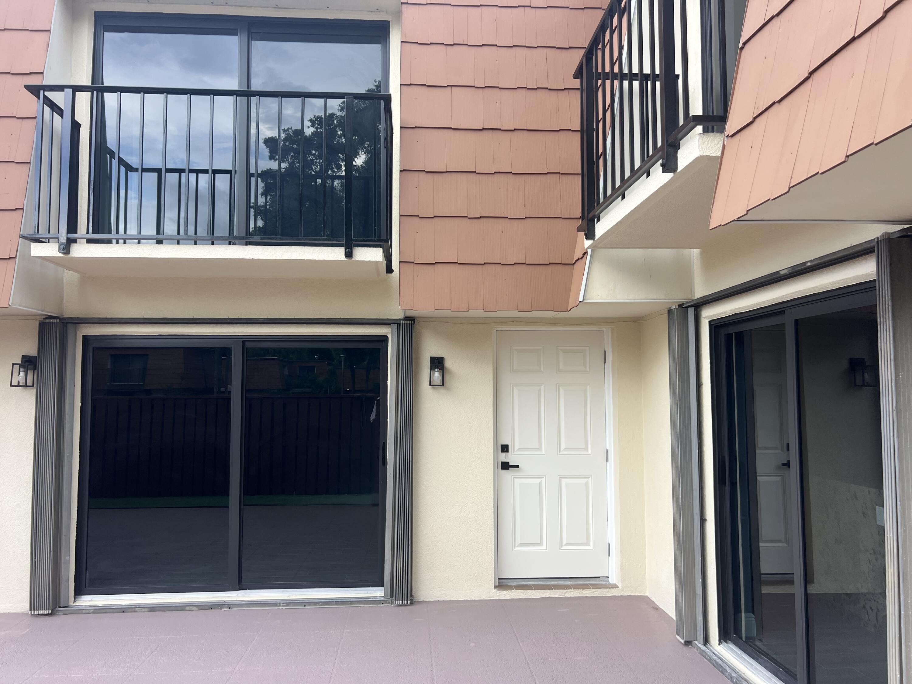 406 BUTTONWOOD Lane, Boynton Beach, FL 33436, Boynton Beach - Photo 4