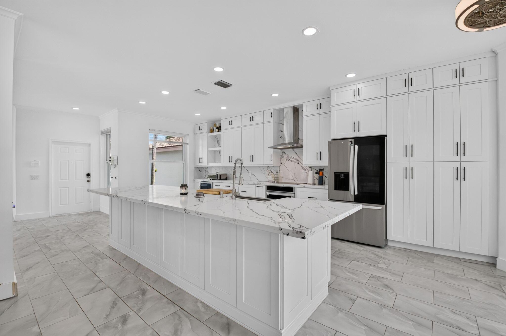 7001 Chesapeake Circle, Boynton Beach, FL 33436, Boynton Beach - Photo 4