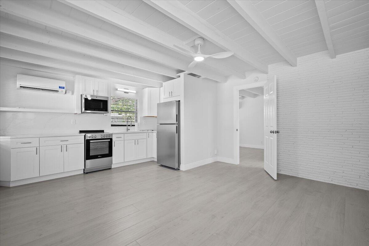1 TROPICAL Drive 3, Ocean Ridge, FL 33435, Ocean Ridge