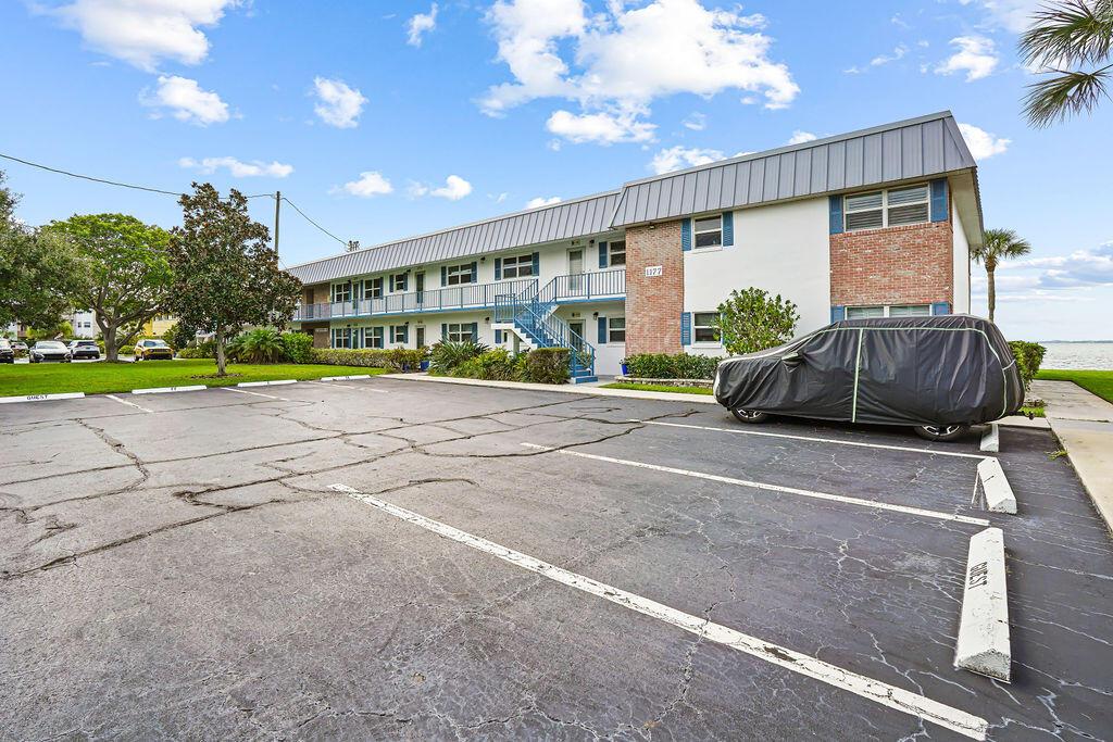 1177 Bayshore Drive 204, Hutchinson Island, FL 34949, Hutchinson Island - Photo 4