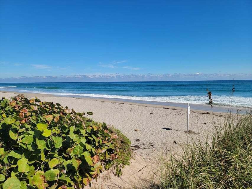 1 TROPICAL Drive 3, Ocean Ridge, FL 33435, Ocean Ridge - Photo 4