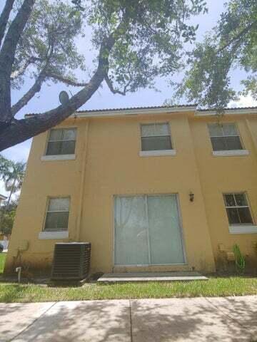2214 Shoma Drive, Royal Palm Beach, FL 33414, Royal Palm Beach - Photo 2