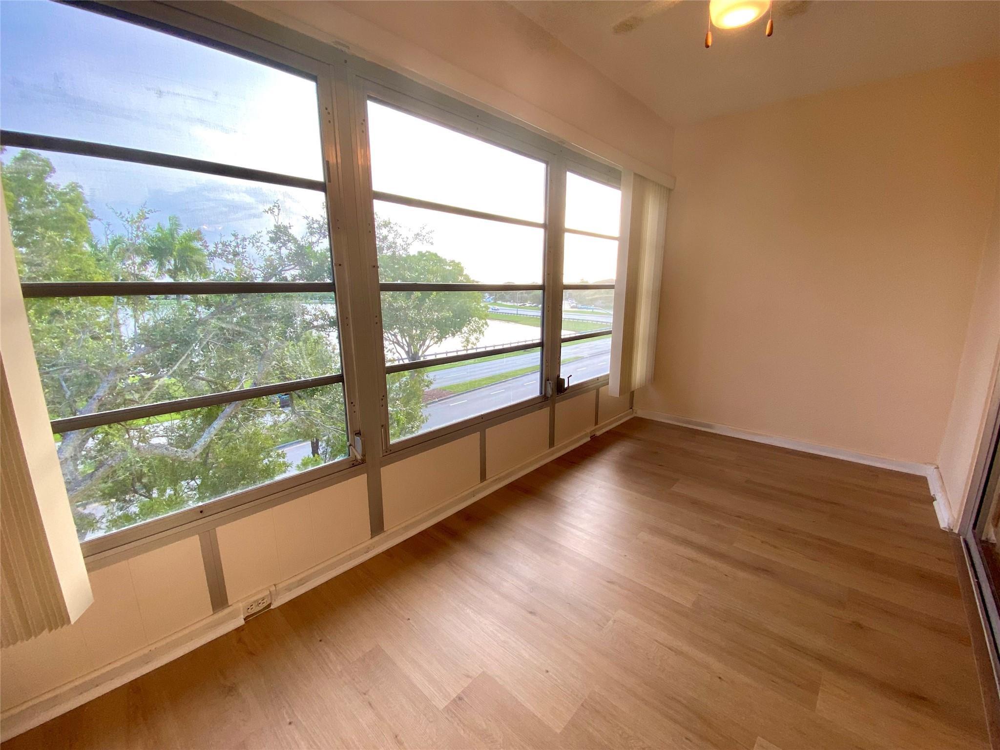 1000 SW 128TH Terrace 411V, Pembroke Pines, FL 33027, Pembroke Pines