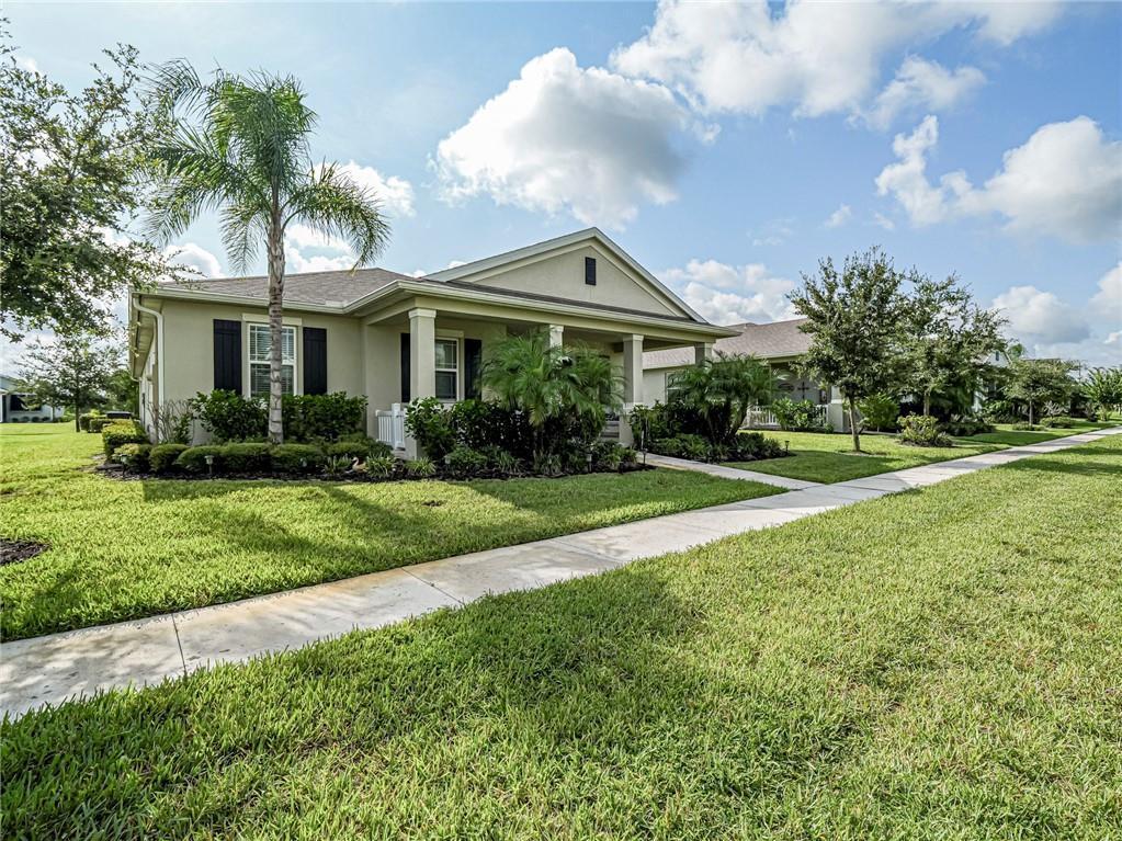 1465 Carriage Court, Vero Beach, FL 32966, Vero Beach - Photo 2