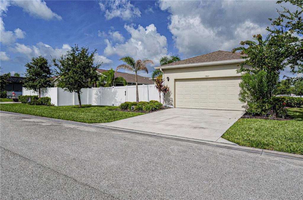 1465 Carriage Court, Vero Beach, FL 32966, Vero Beach - Photo 3