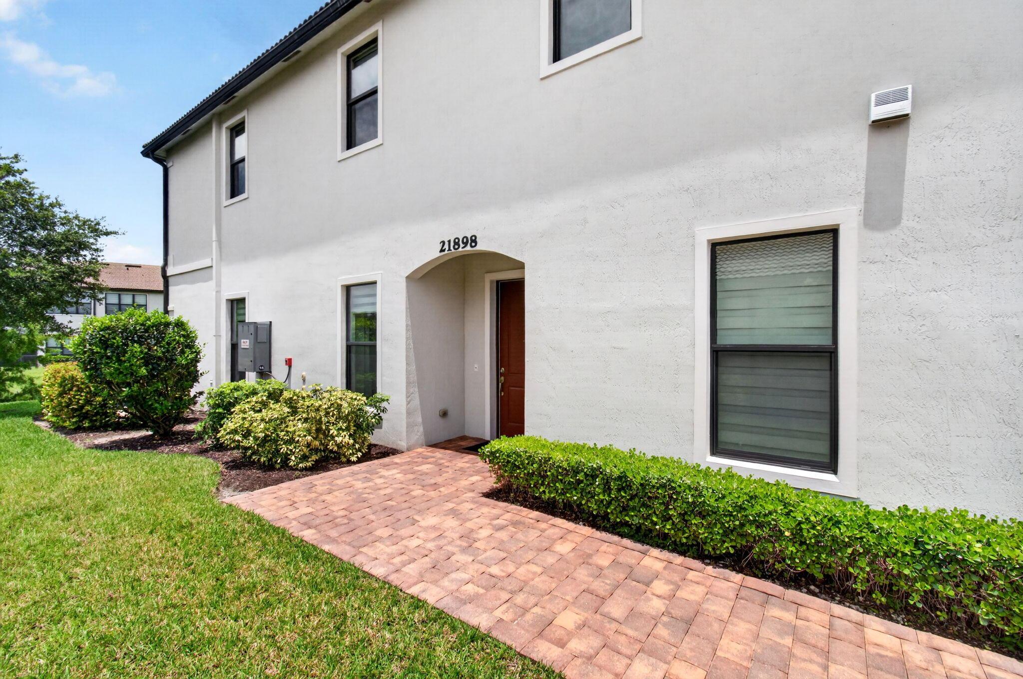 21898 Canadensis Circle, Boca Raton, FL 33428, Boca Raton - Photo 2