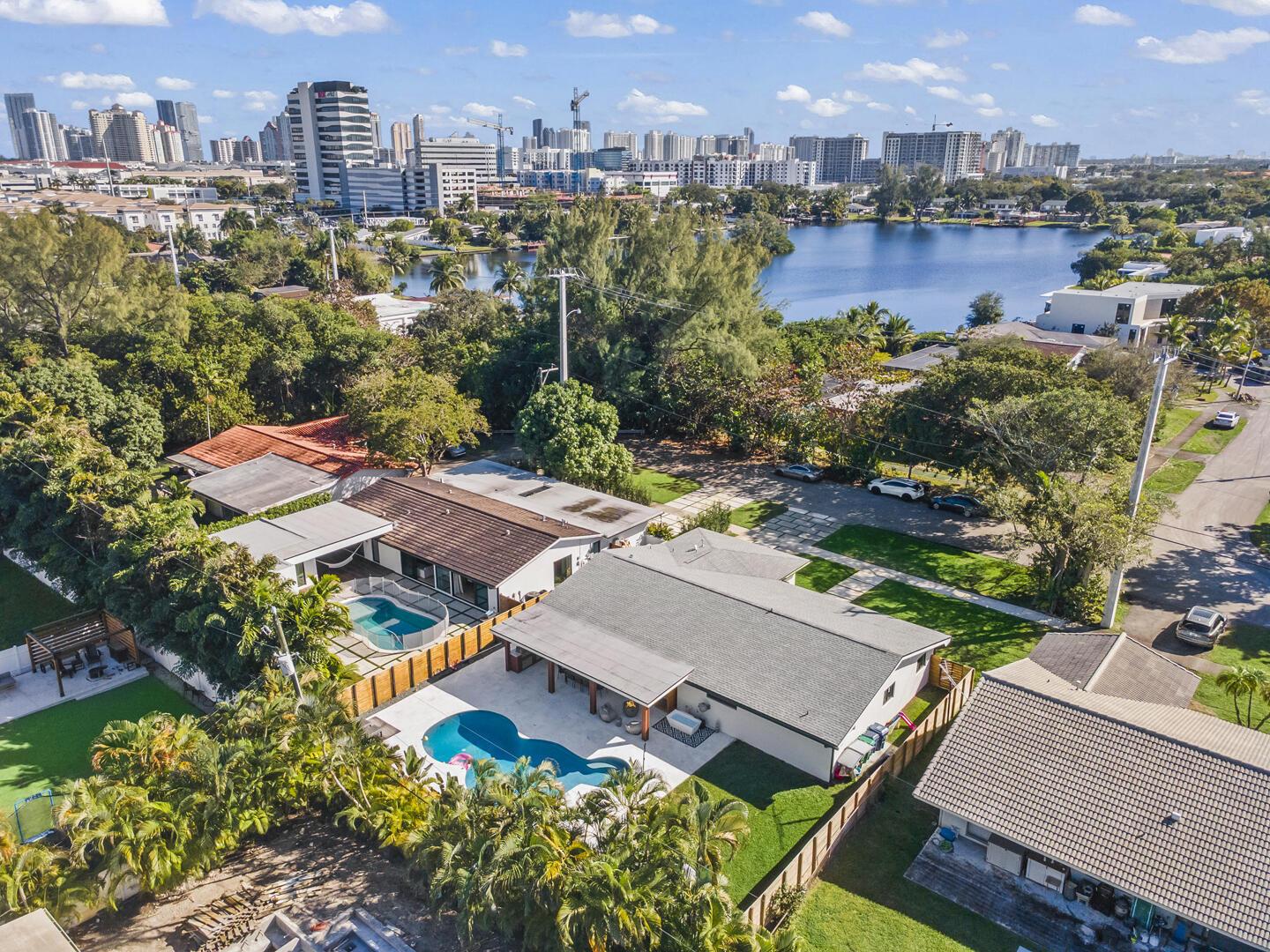 2451 NE 199th Street, Miami, FL 33180, Miami - Photo 2