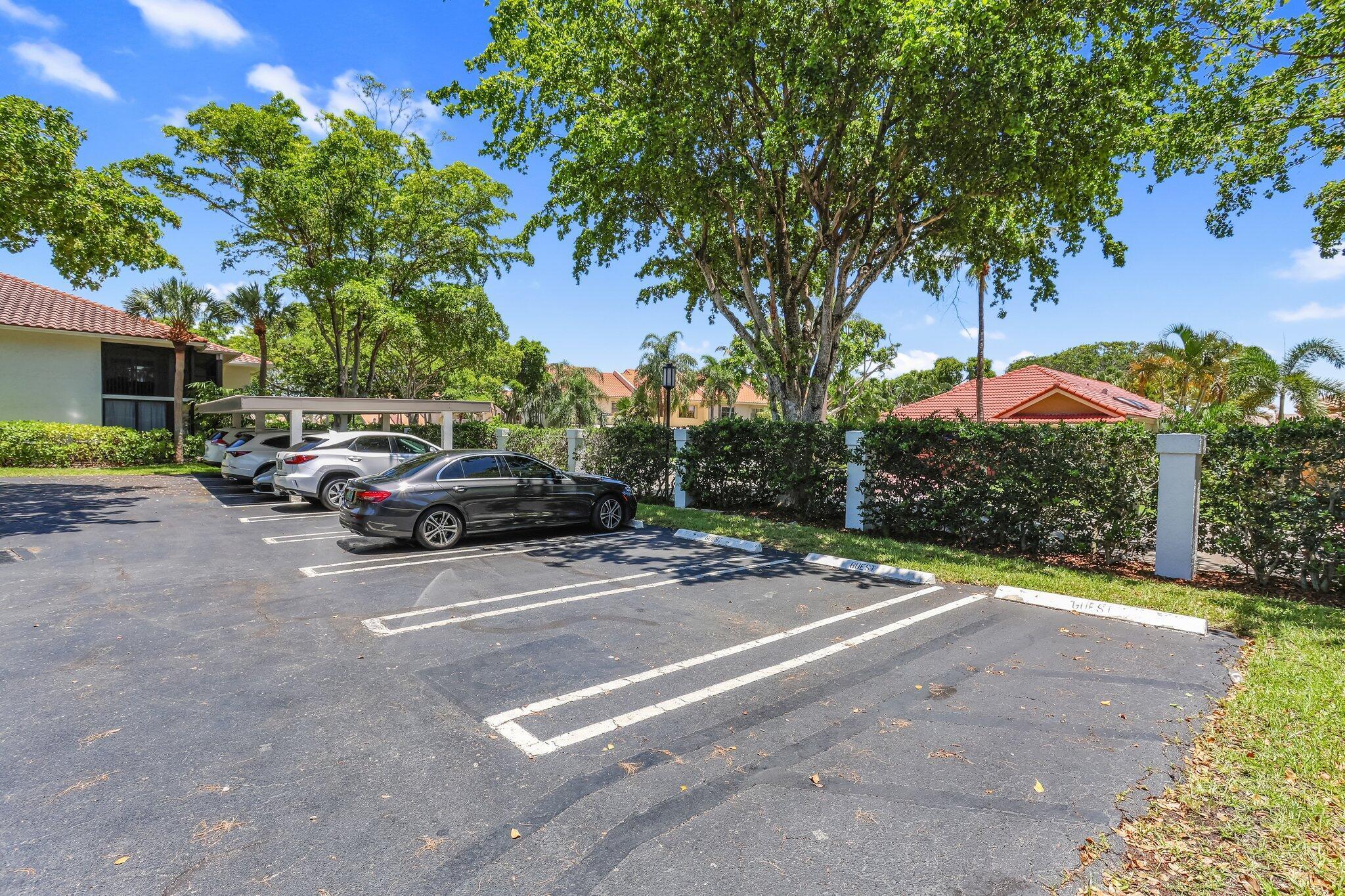 60 Pelican Pointe Drive 201, Delray Beach, FL 33483, Delray Beach - Photo 3