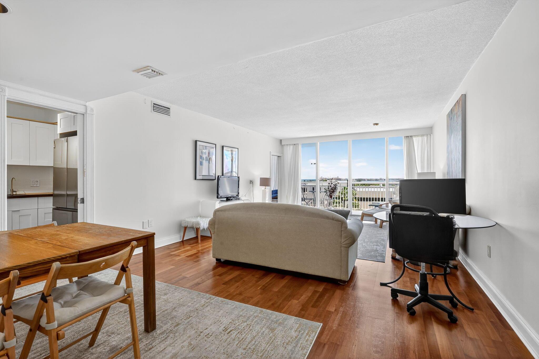 2780 S OCEAN Boulevard 806, Palm Beach, FL 33480, Palm Beach - Photo 3
