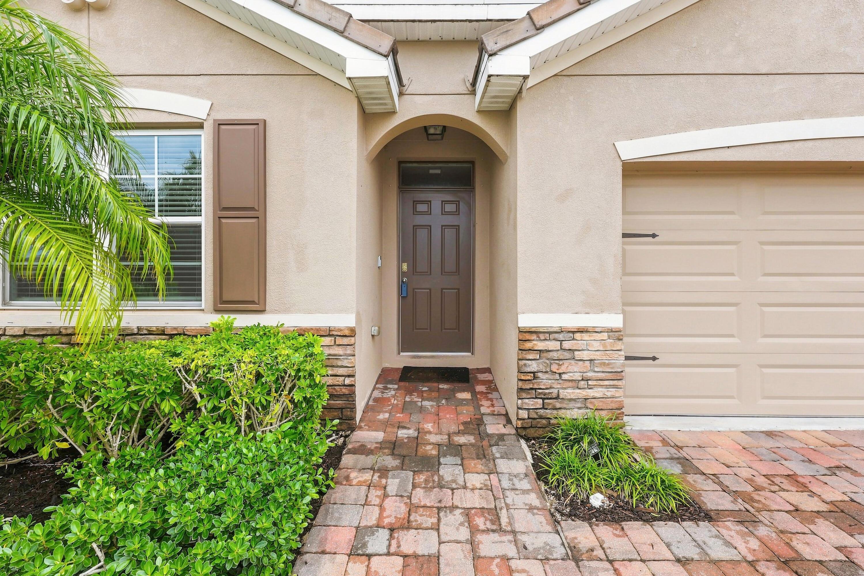 10505 SW Toren Way, Port St. Lucie, FL 34987, Port St. Lucie - Photo 4