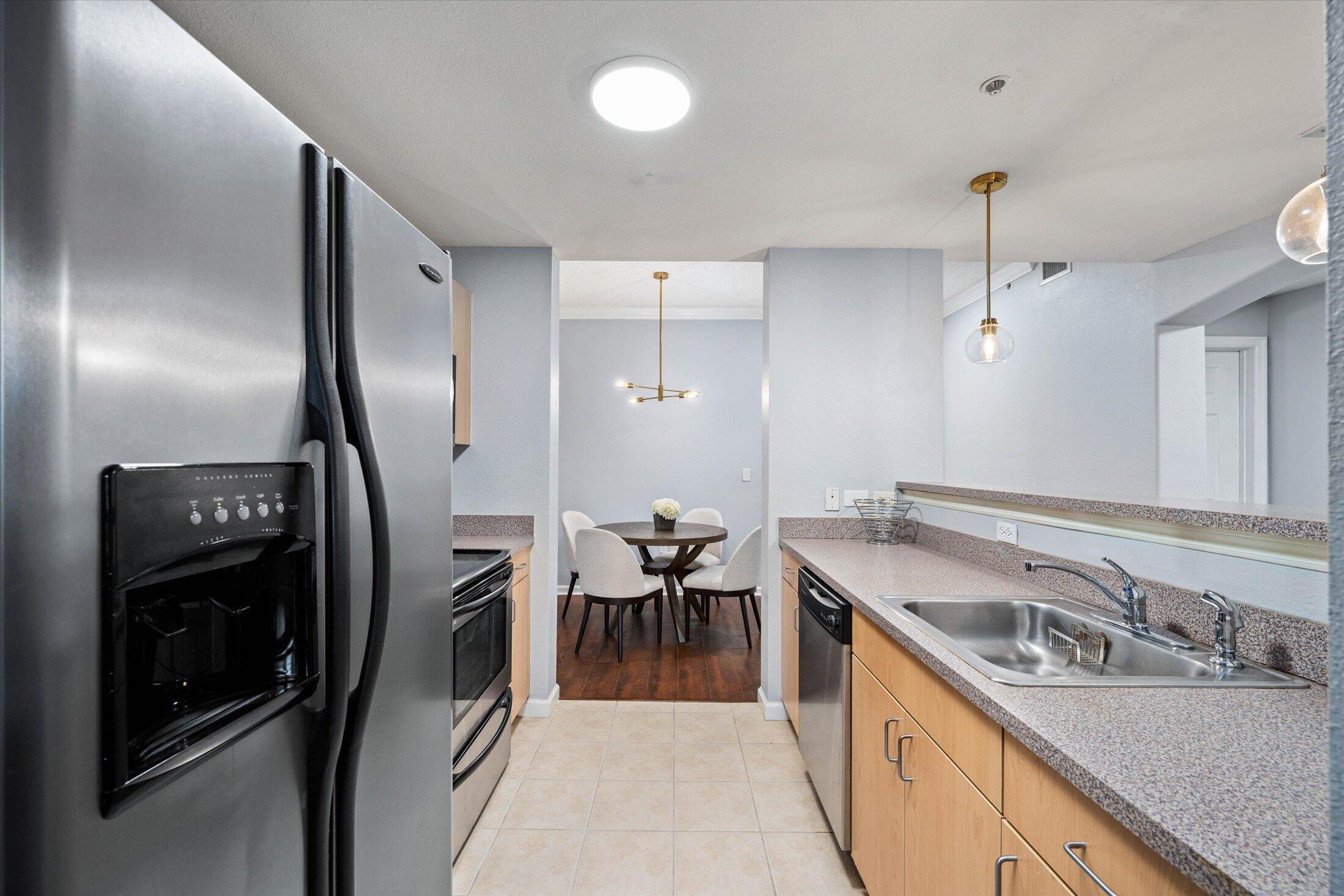 533 NE 3rd Avenue 310, Fort Lauderdale, FL 33301, Fort Lauderdale - Photo 5