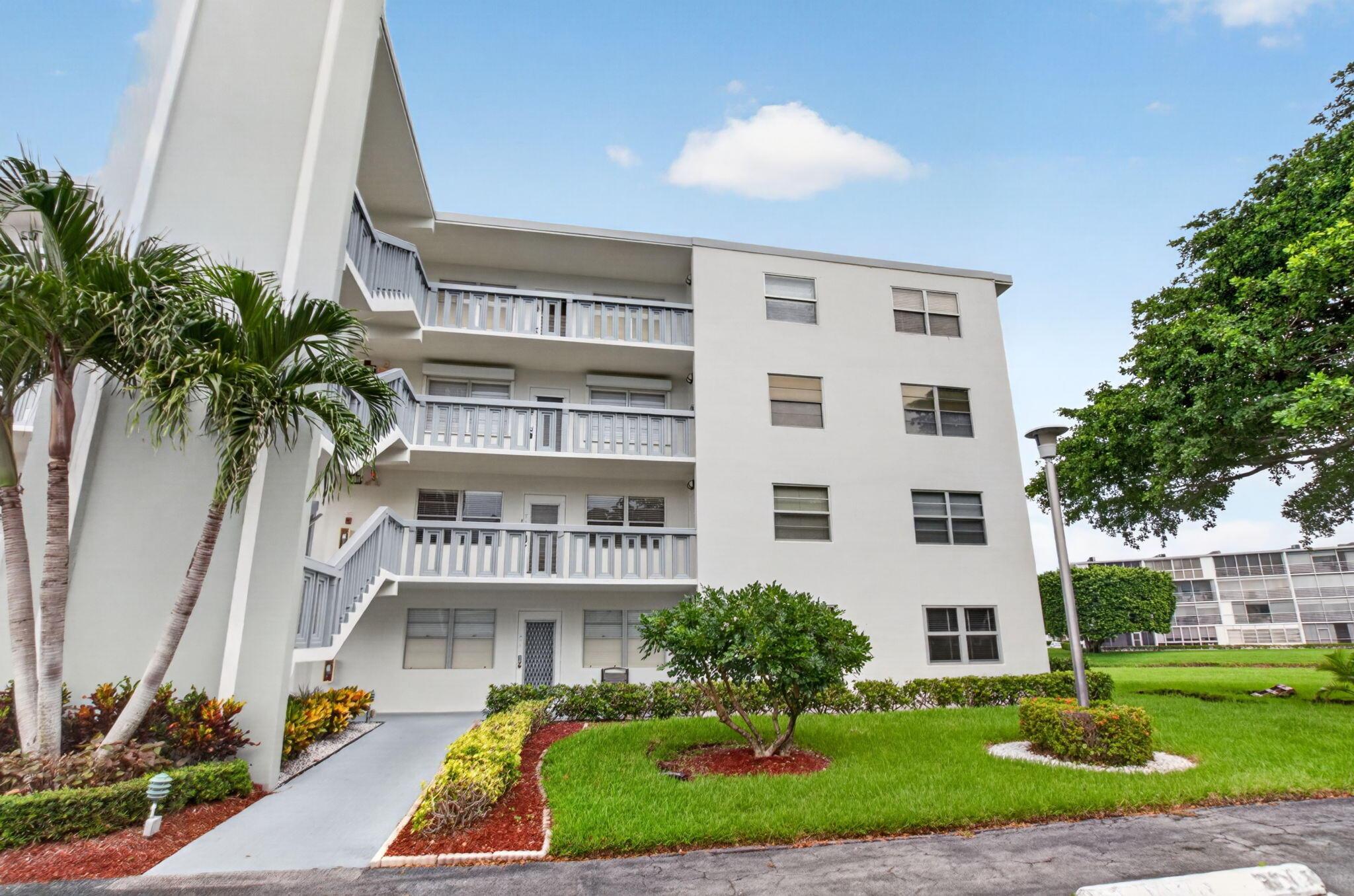 3018 Ainslie B, Boca Raton, FL 33434, Boca Raton - Photo 2