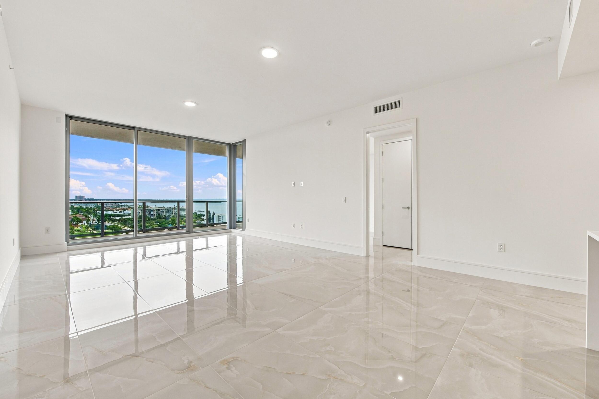220 Lake Shore Drive 1517, Lake Park, FL 33403, Lake Park - Photo 5