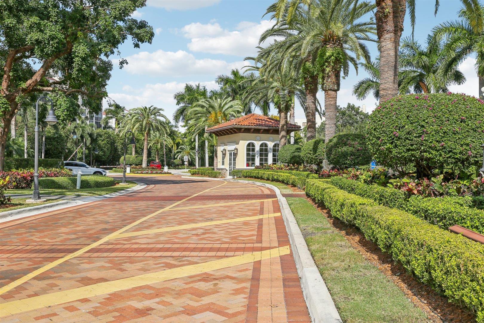 7153 PROMENADE Drive 202, Boca Raton, FL 33433, Boca Raton - Photo 3