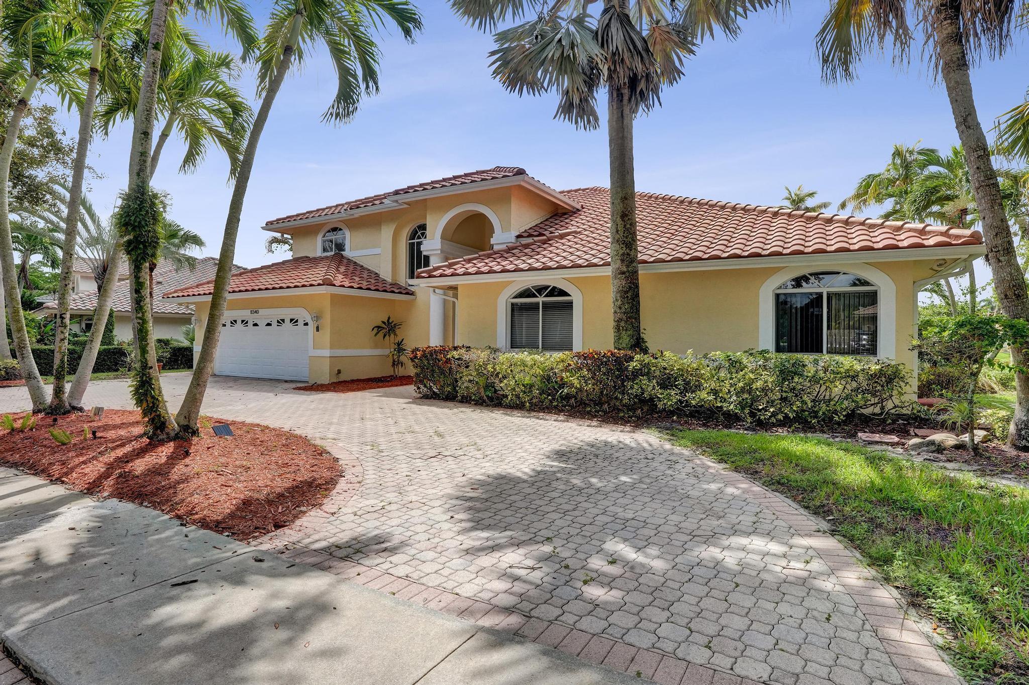 11340 Lakeshore Drive, Cooper City, FL 33026, Cooper City - Photo 2