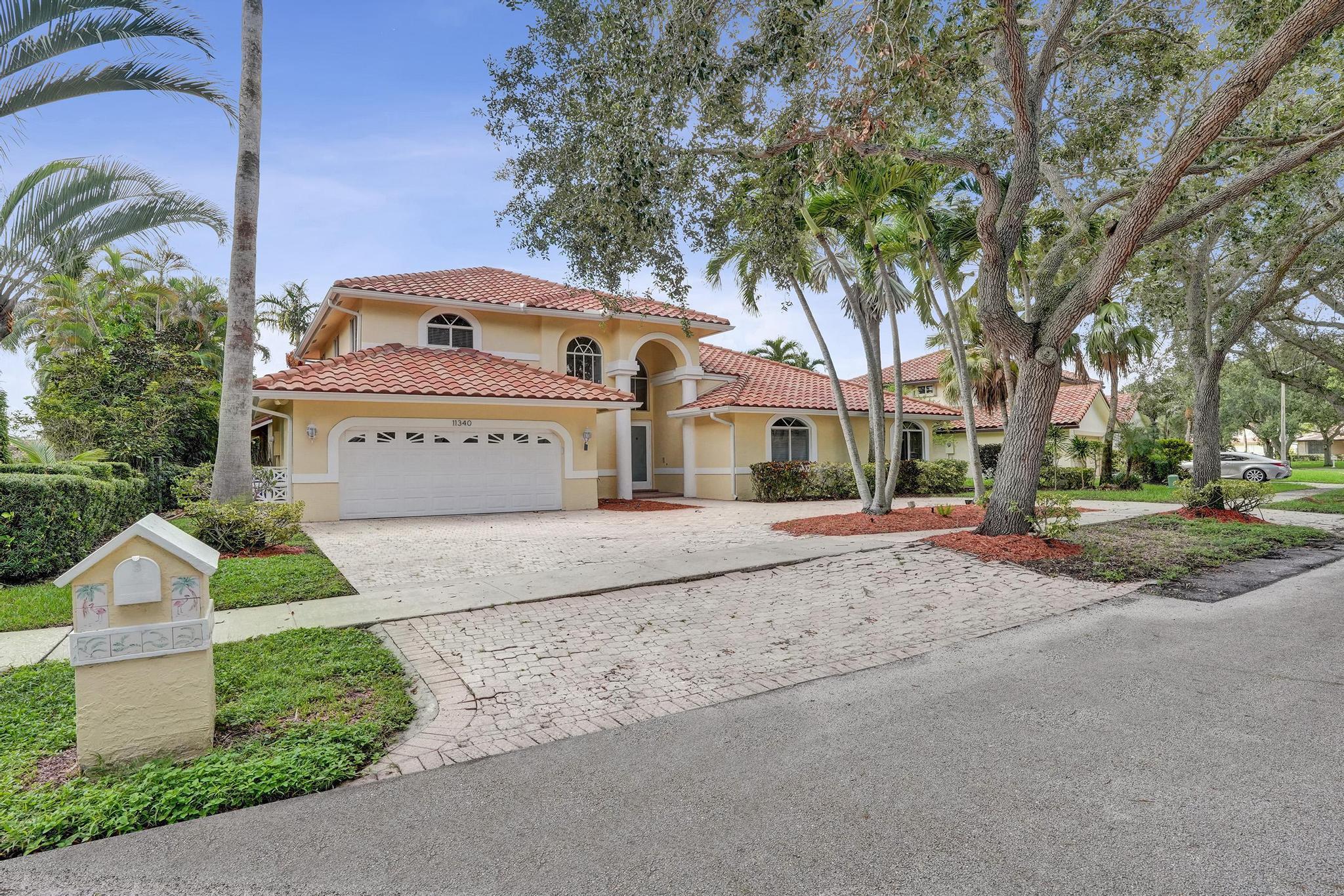 11340 Lakeshore Drive, Cooper City, FL 33026, Cooper City - Photo 3