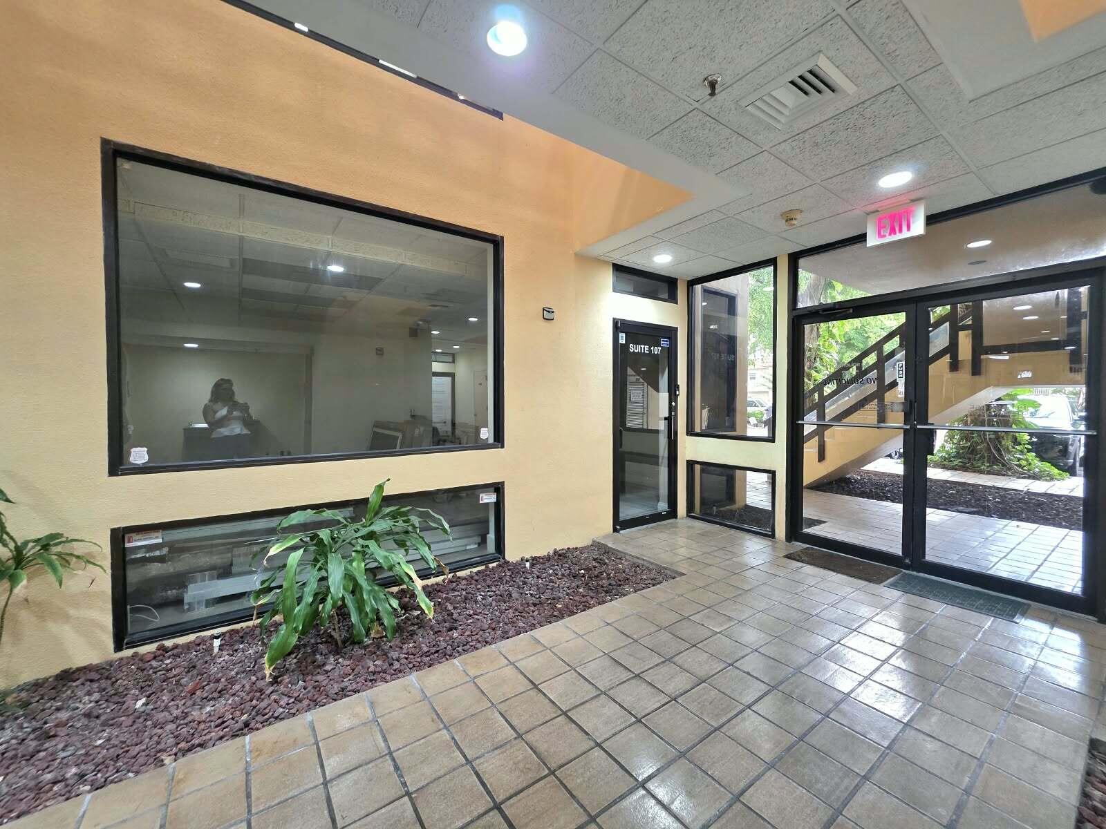 10235 W Sample Road 107, Coral Springs, FL 33065, Coral Springs - Photo 5