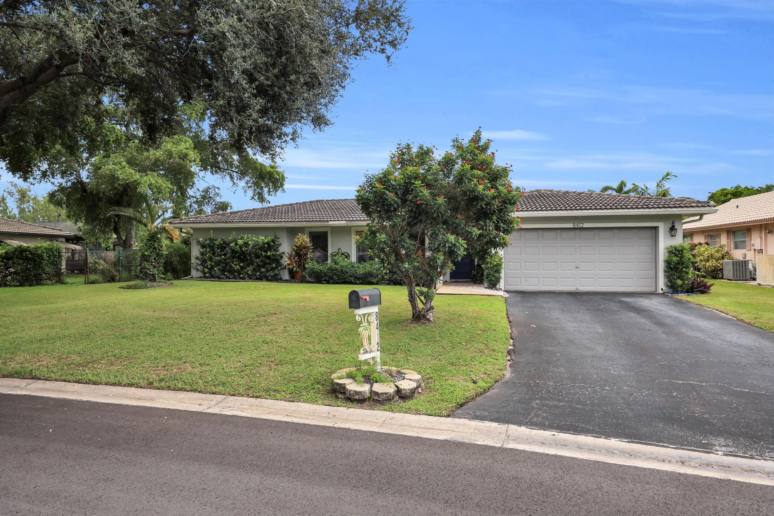 8412 NW 26TH Drive, Coral Springs, FL 33065, Coral Springs - Photo 3