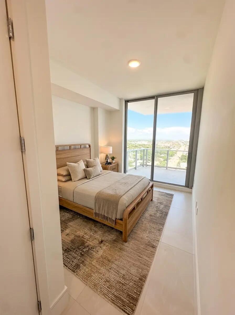 220 Lake Shore Drive 2021, Lake Park, FL 33403, Lake Park - Photo 4