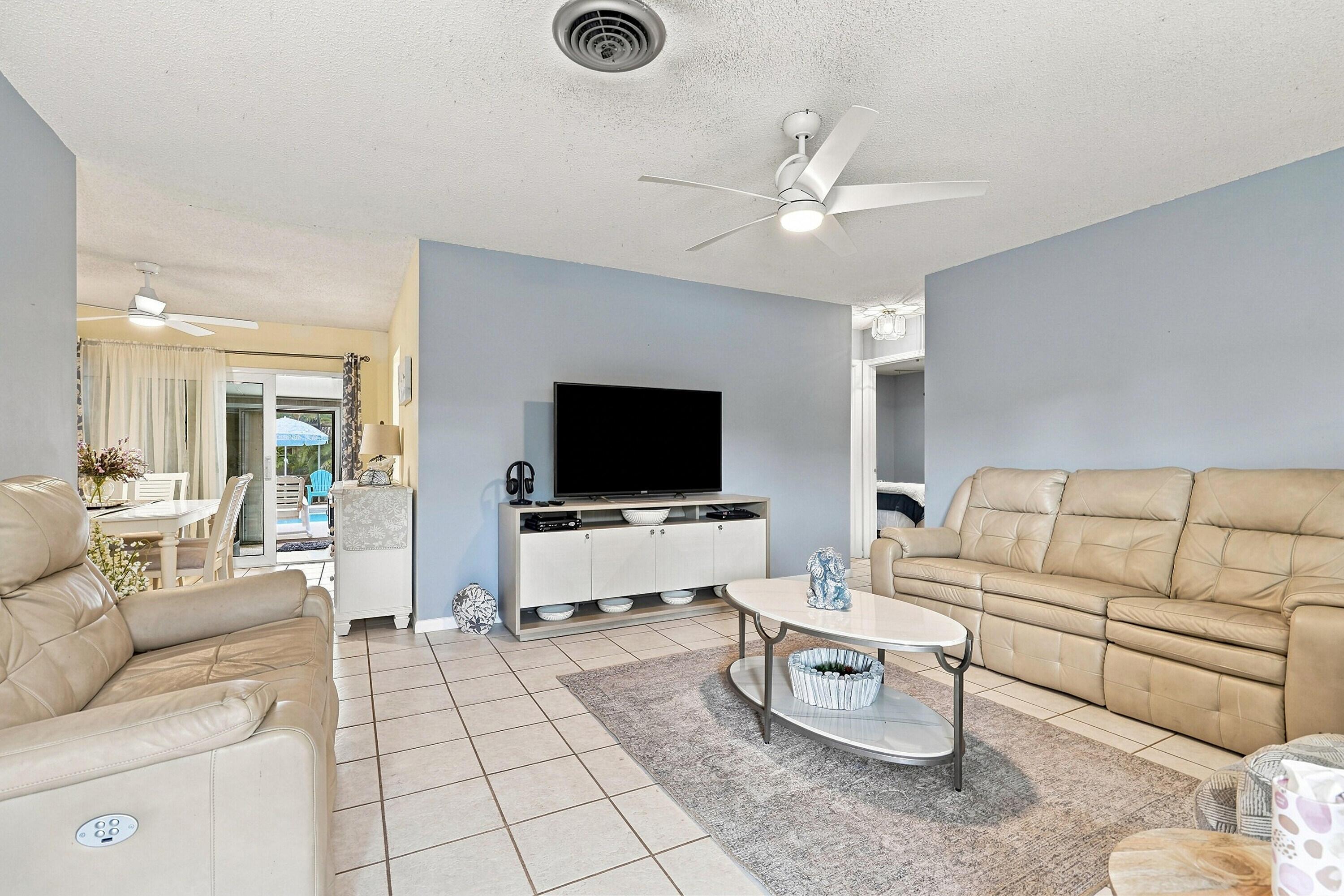 1681 SE 14TH Street, Stuart, FL 34996, Stuart - Photo 5