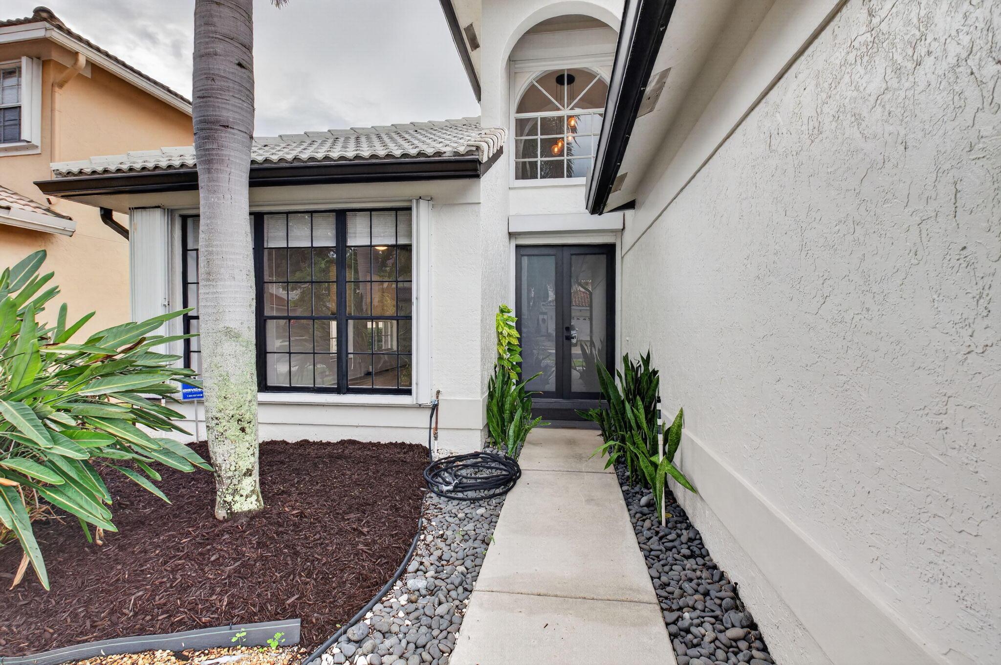 10894 OLD BRIDGEPORT Lane, Boca Raton, FL 33498, Boca Raton - Photo 3