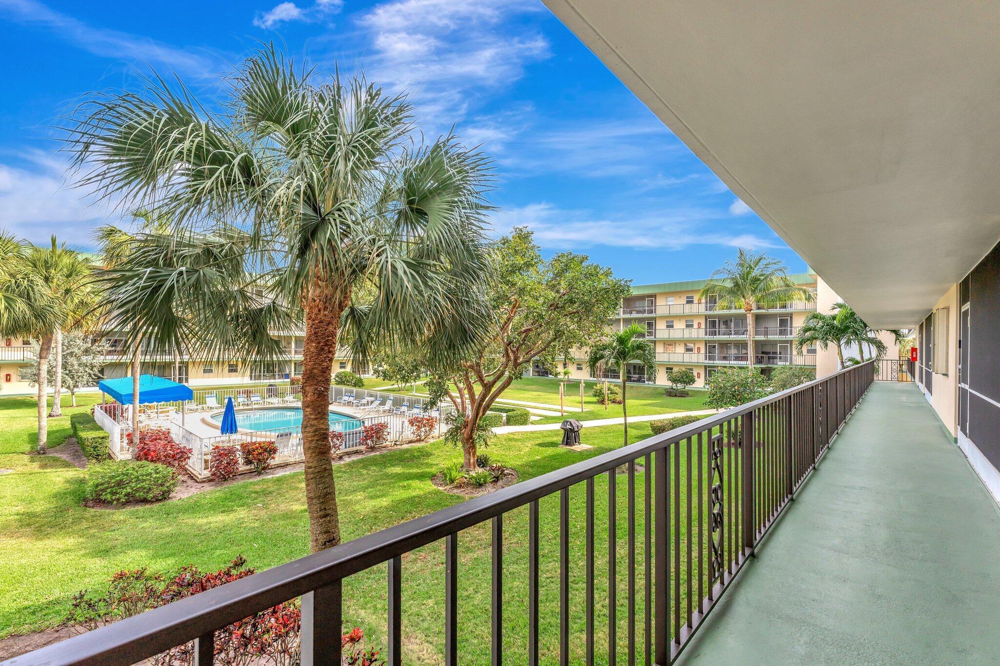 806 SE 7TH Street 201, Deerfield Beach, FL 33441, Deerfield Beach - Photo 3