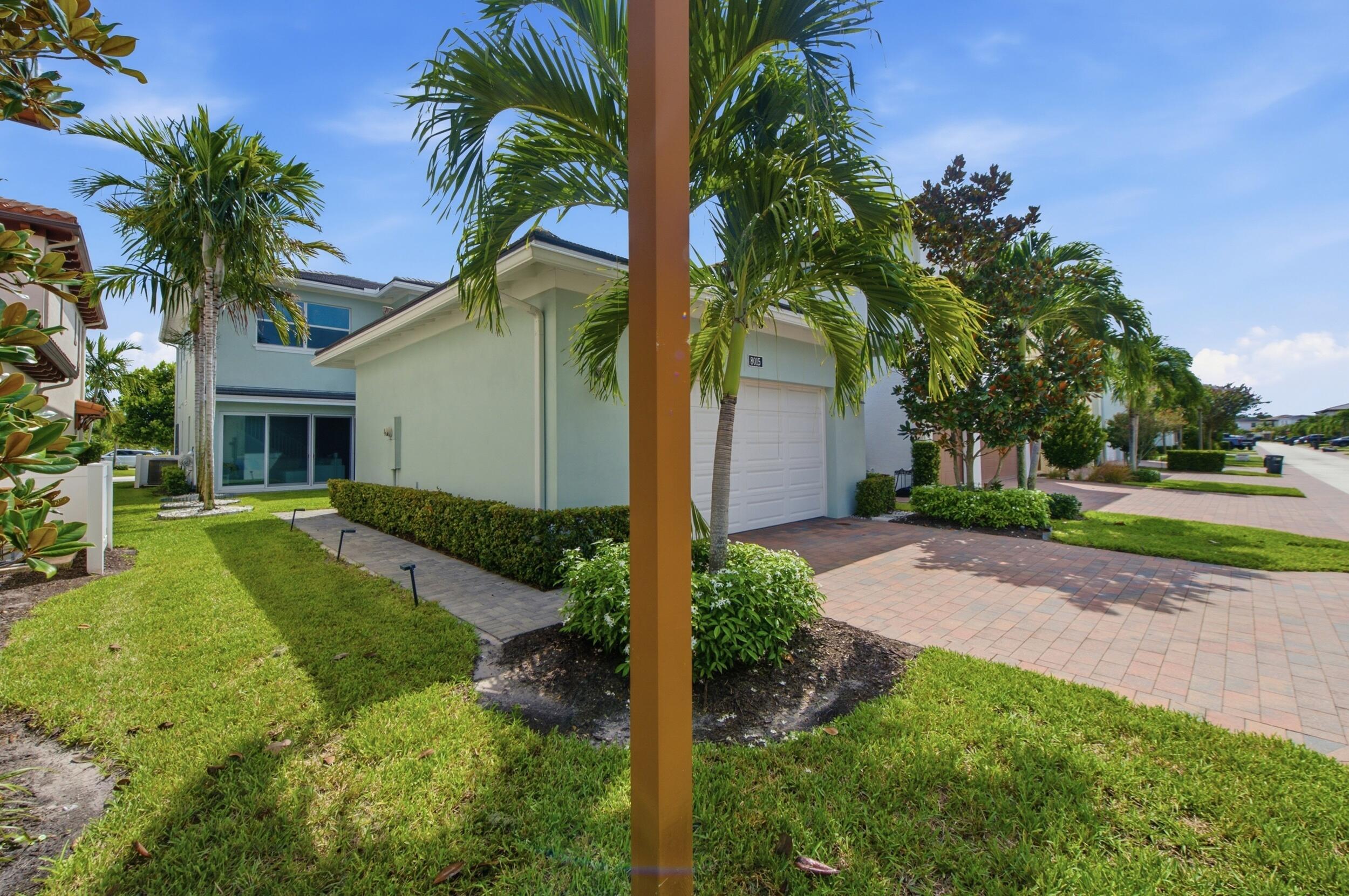 8015 Hobbes Way, Palm Beach Gardens, FL 33418, Palm Beach Gardens - Photo 4