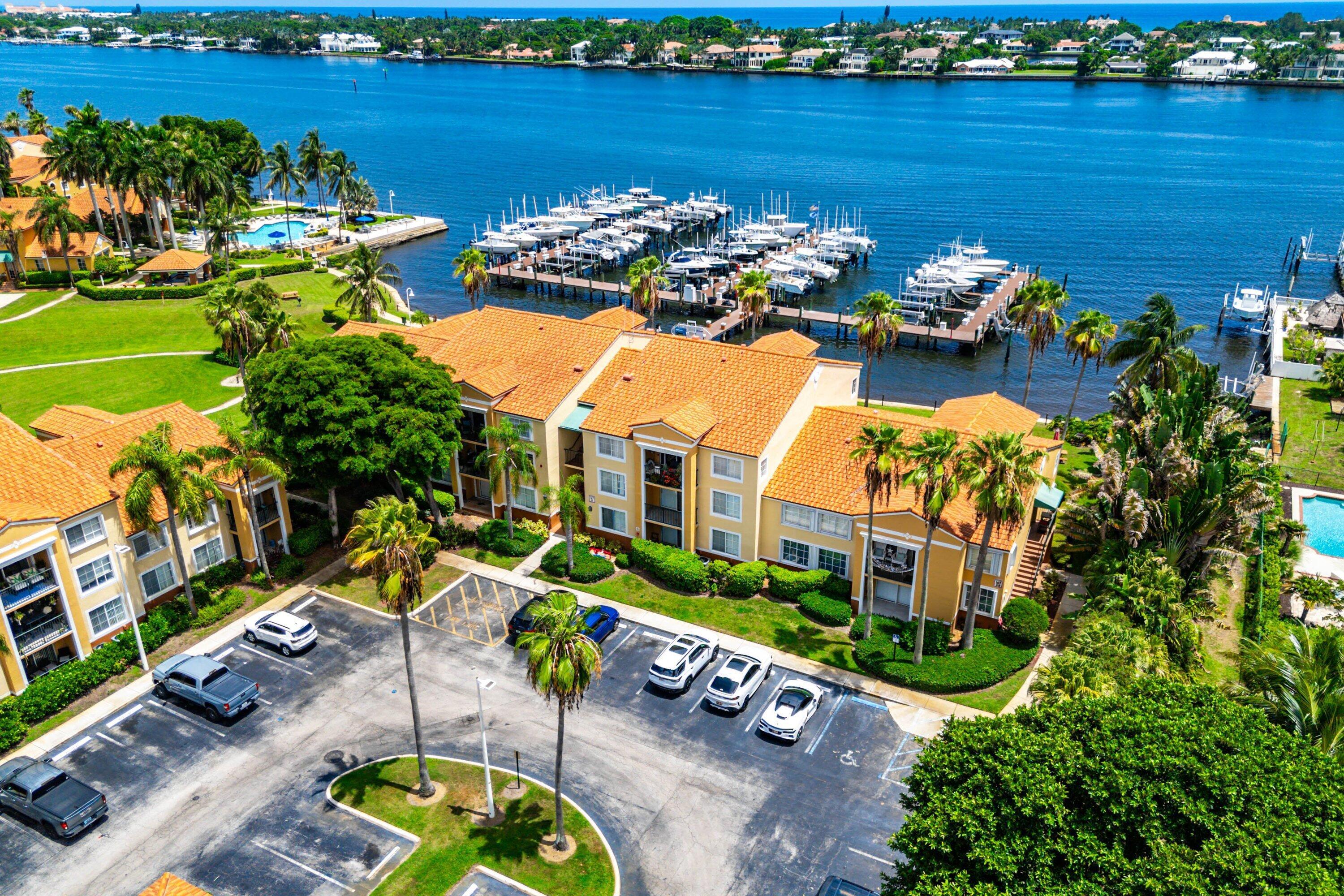 167 YACHT CLUB Way 205, Hypoluxo, FL 33462, Hypoluxo