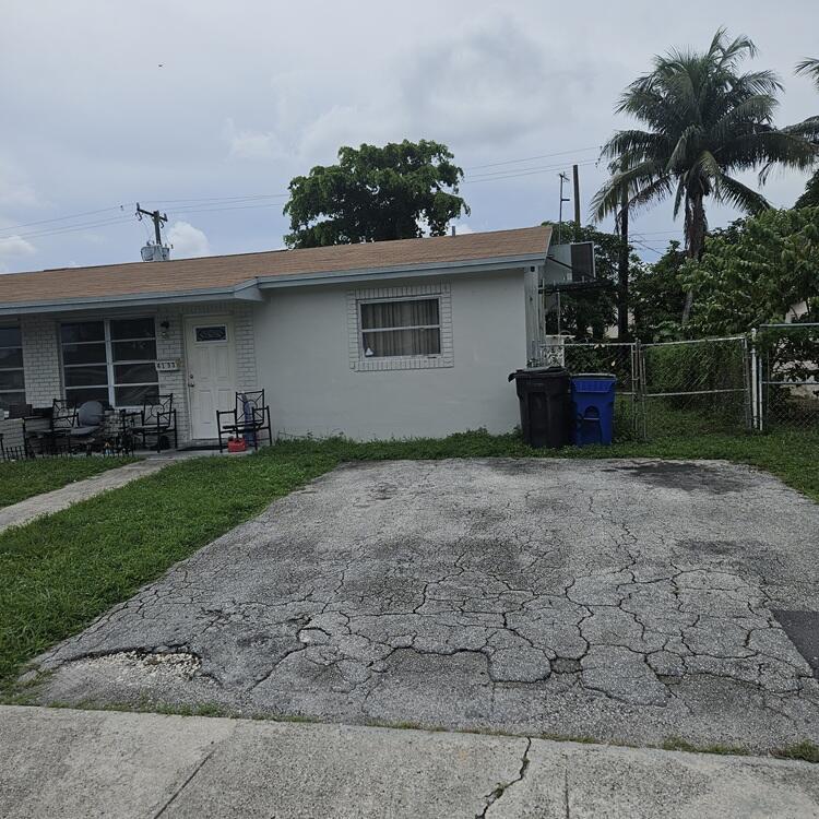 4133 NW 39th Avenue, Lauderdale Lakes, FL 33309, Lauderdale Lakes