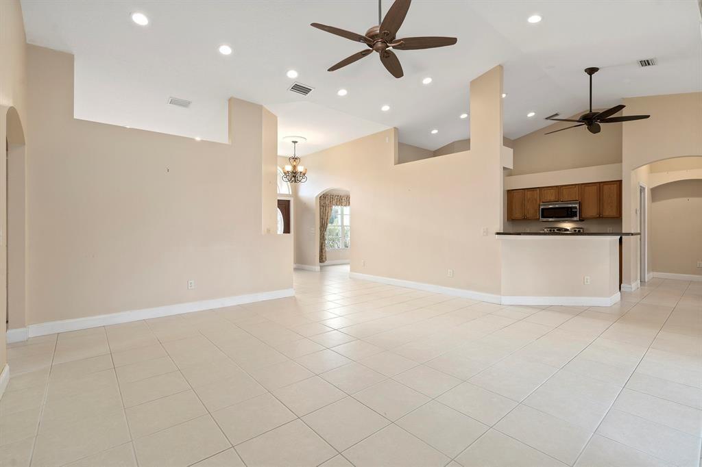 2955 SW West Calabria Circle, Port St. Lucie, FL 34953, Port St. Lucie - Photo 3