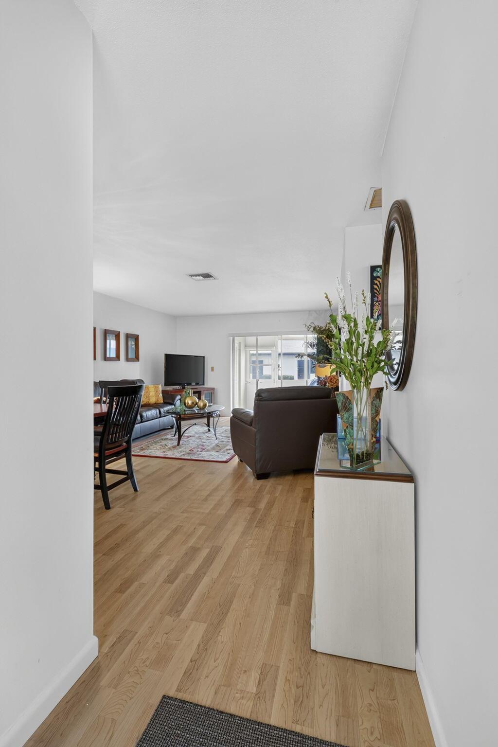 2990 Crosley Drive E G, West Palm Beach, FL 33415, West Palm Beach - Photo 5