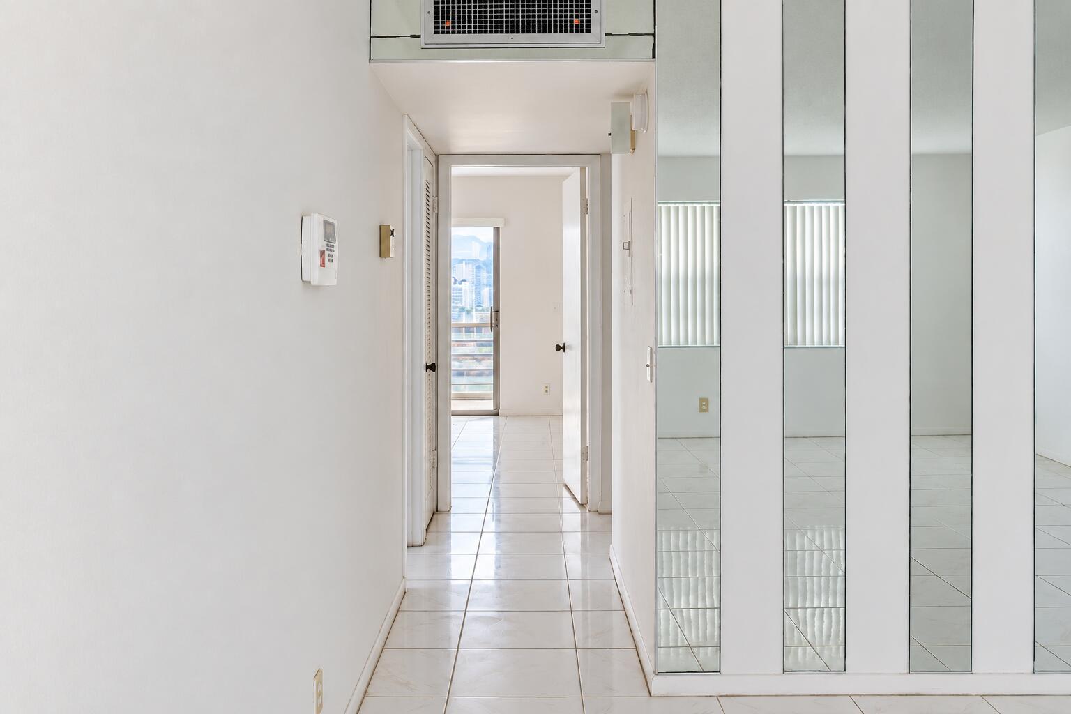 120 Seville E, Delray Beach, FL 33446, Delray Beach - Photo 5