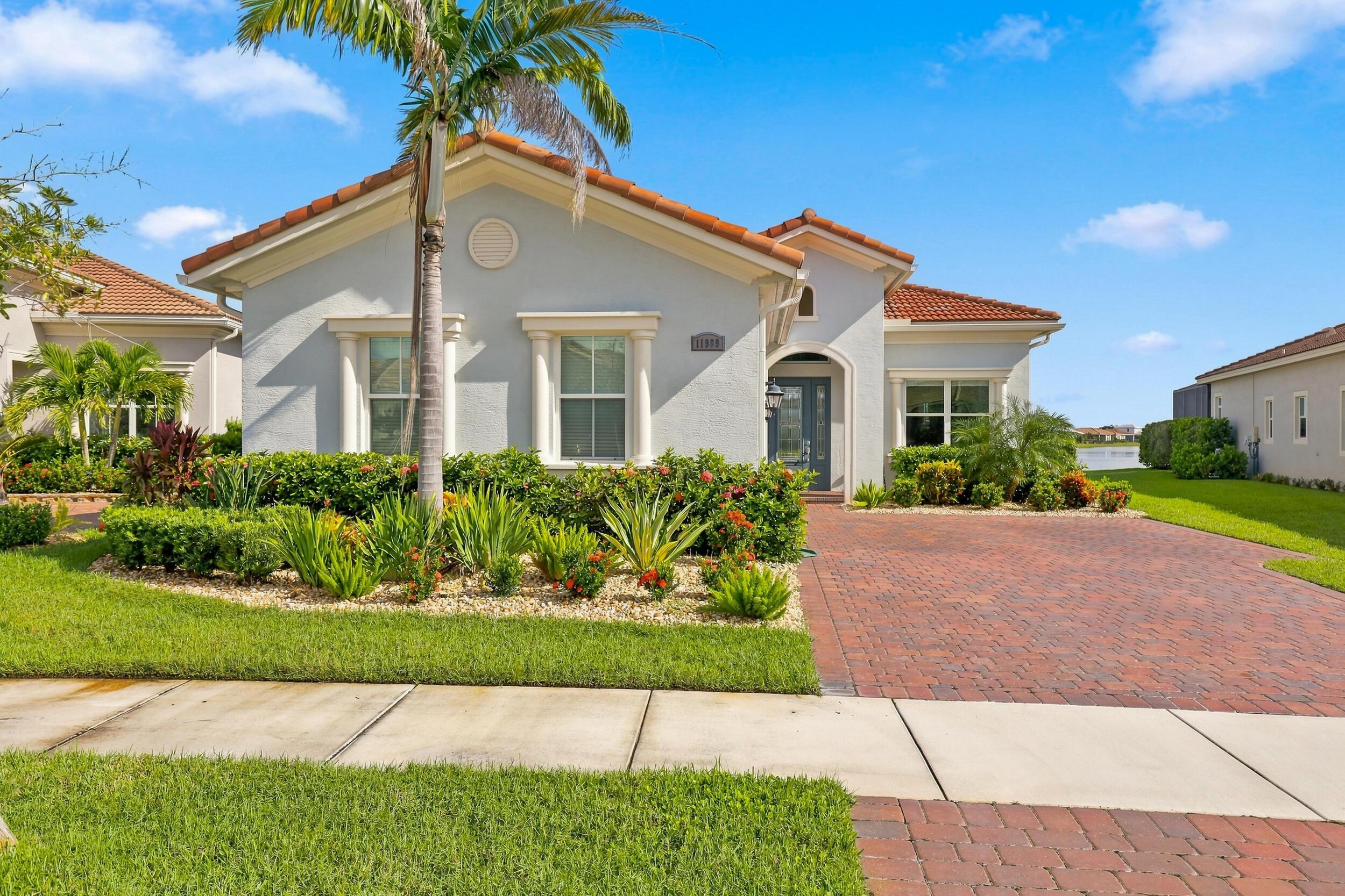 11989 SW Vano Way, Port St. Lucie, FL 34987, Port St. Lucie - Photo 2
