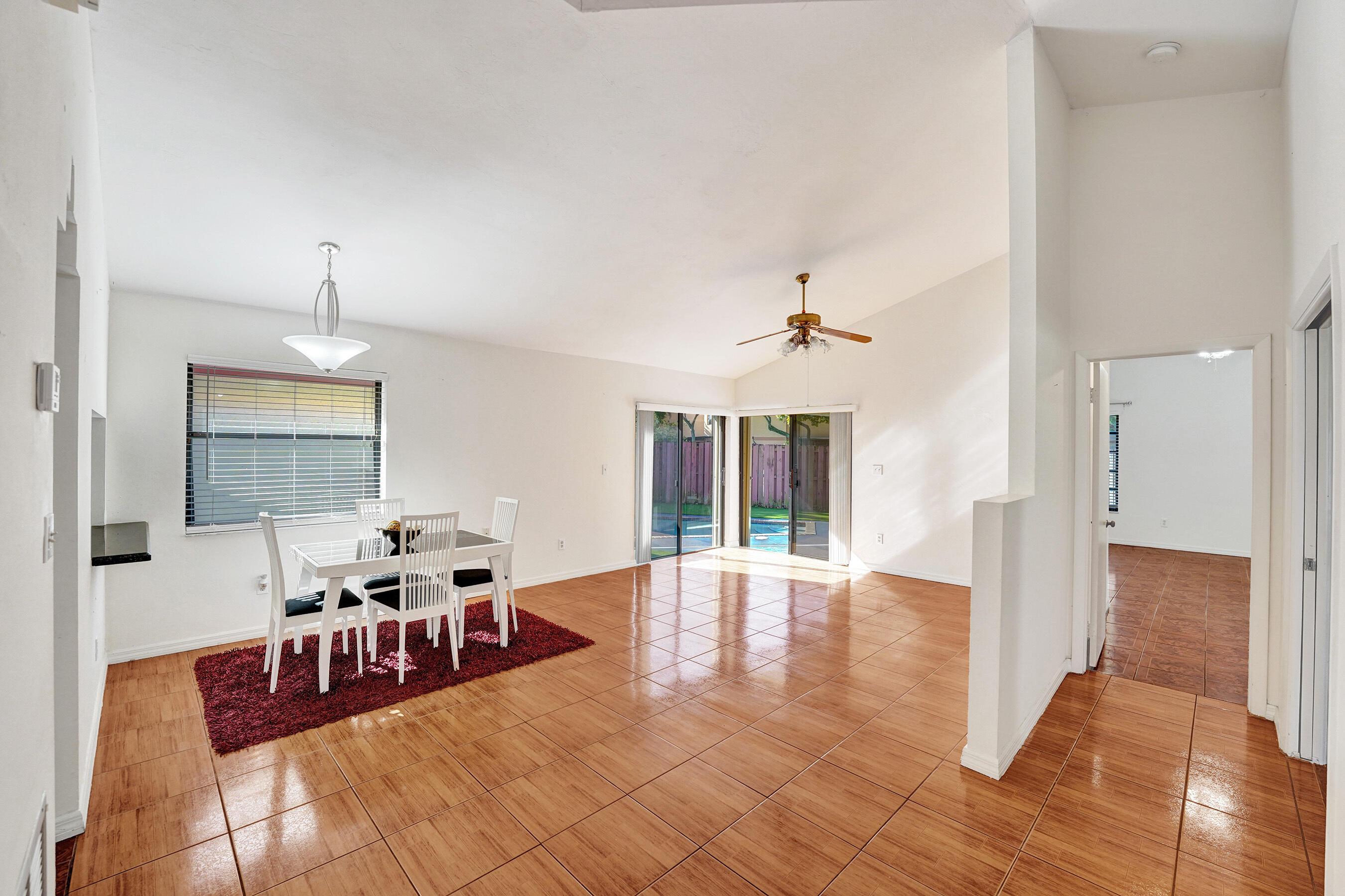 11330 SW 8th Place, Pembroke Pines, FL 33025, Pembroke Pines - Photo 5