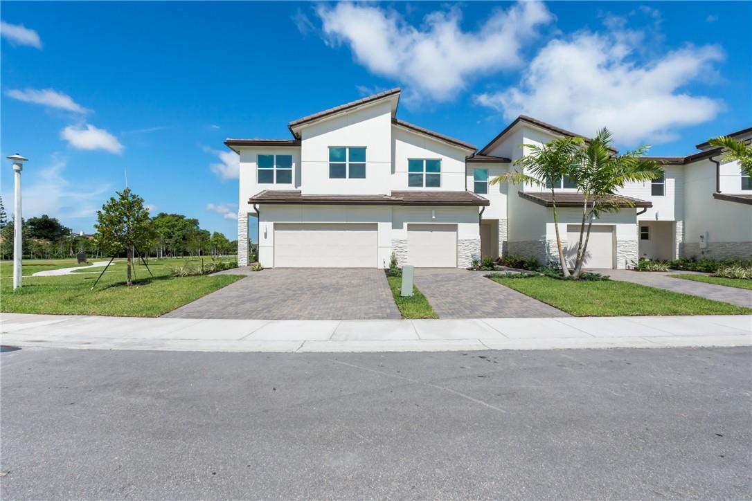 5604 Stradella Drive, Boca Raton, FL 33433, Boca Raton - Photo 2
