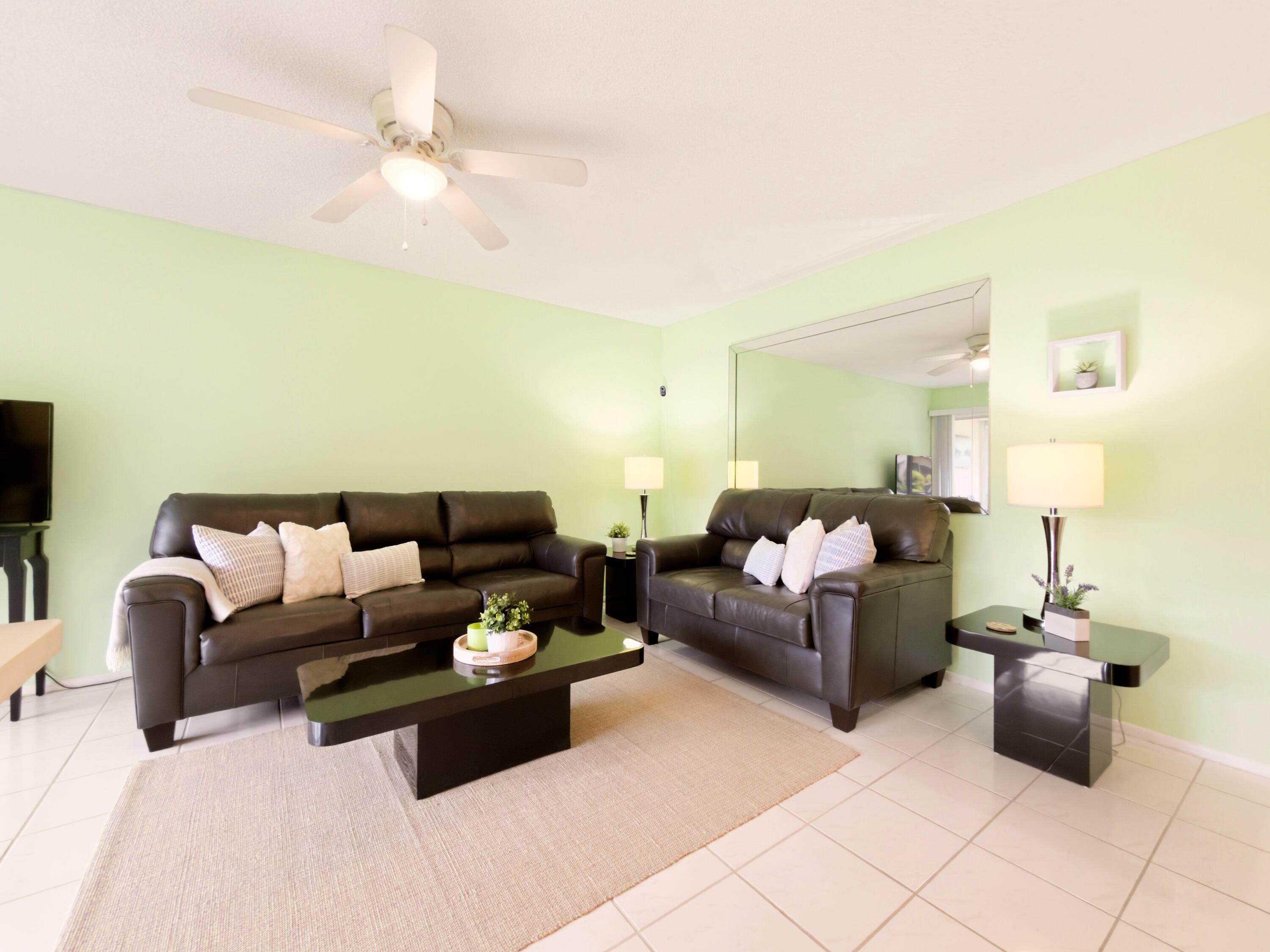 5300 WASHINGTON Street O124, Hollywood, FL 33021, Hollywood - Photo 2
